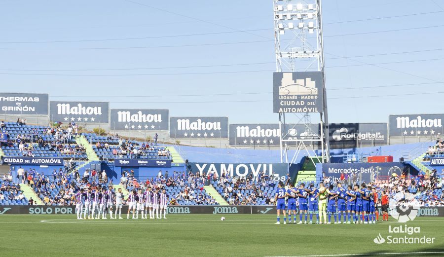  Minuto de silencio antes del Getafe - Pucela.