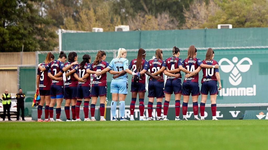  Imagen previa al encuentro ante el Betis Féminas.
