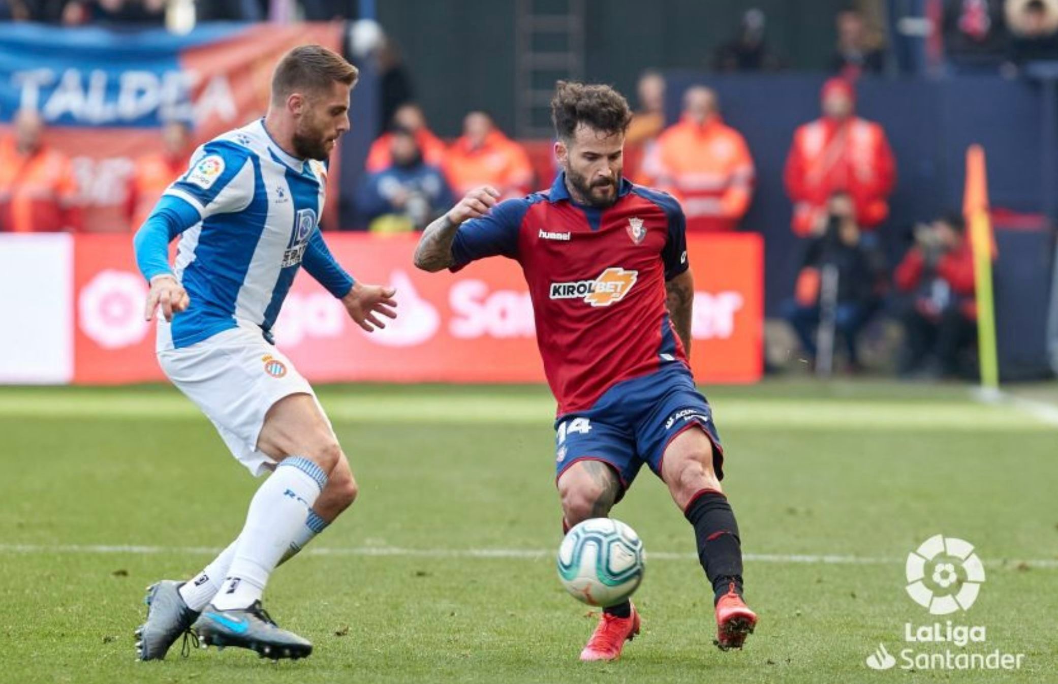  Rubén García y David López, durante el Osasuna-Espanyol.