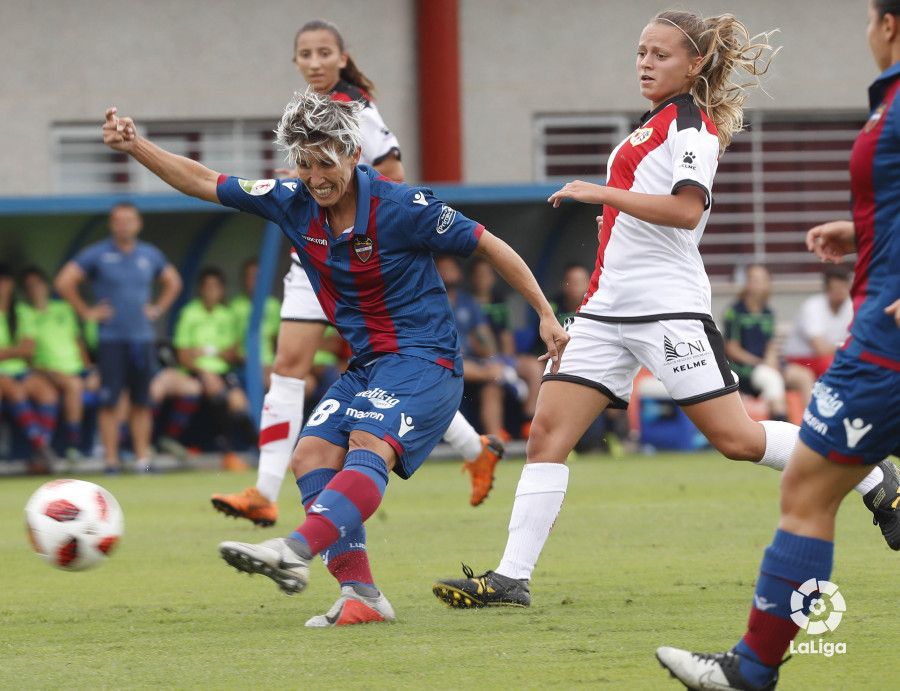  Sonia Bermúdez, durante el Levante Femenino-Rayo Vallecano (LaLiga Santander).