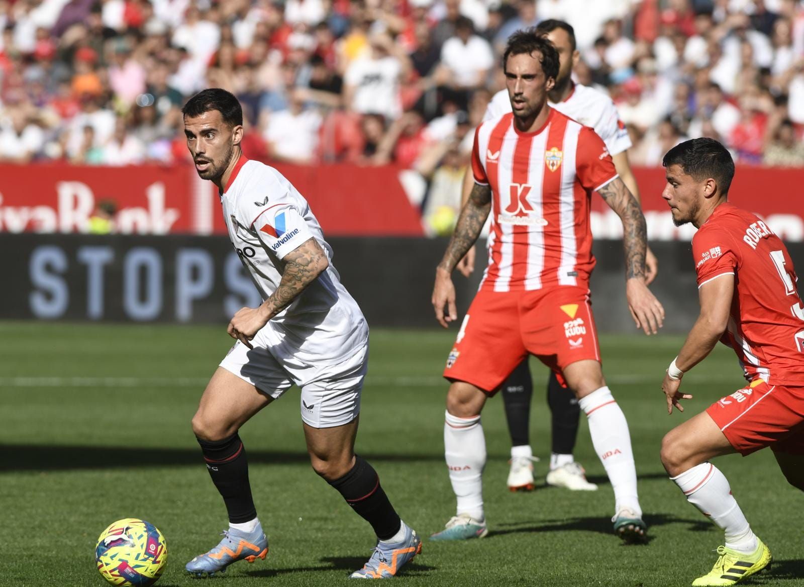  Suso, ante el Almería