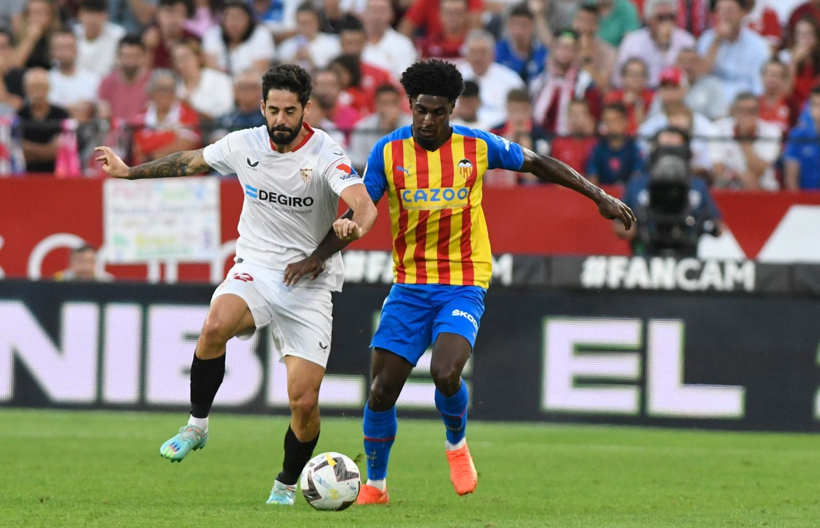  Thierry, durante el Sevilla-Valencia.