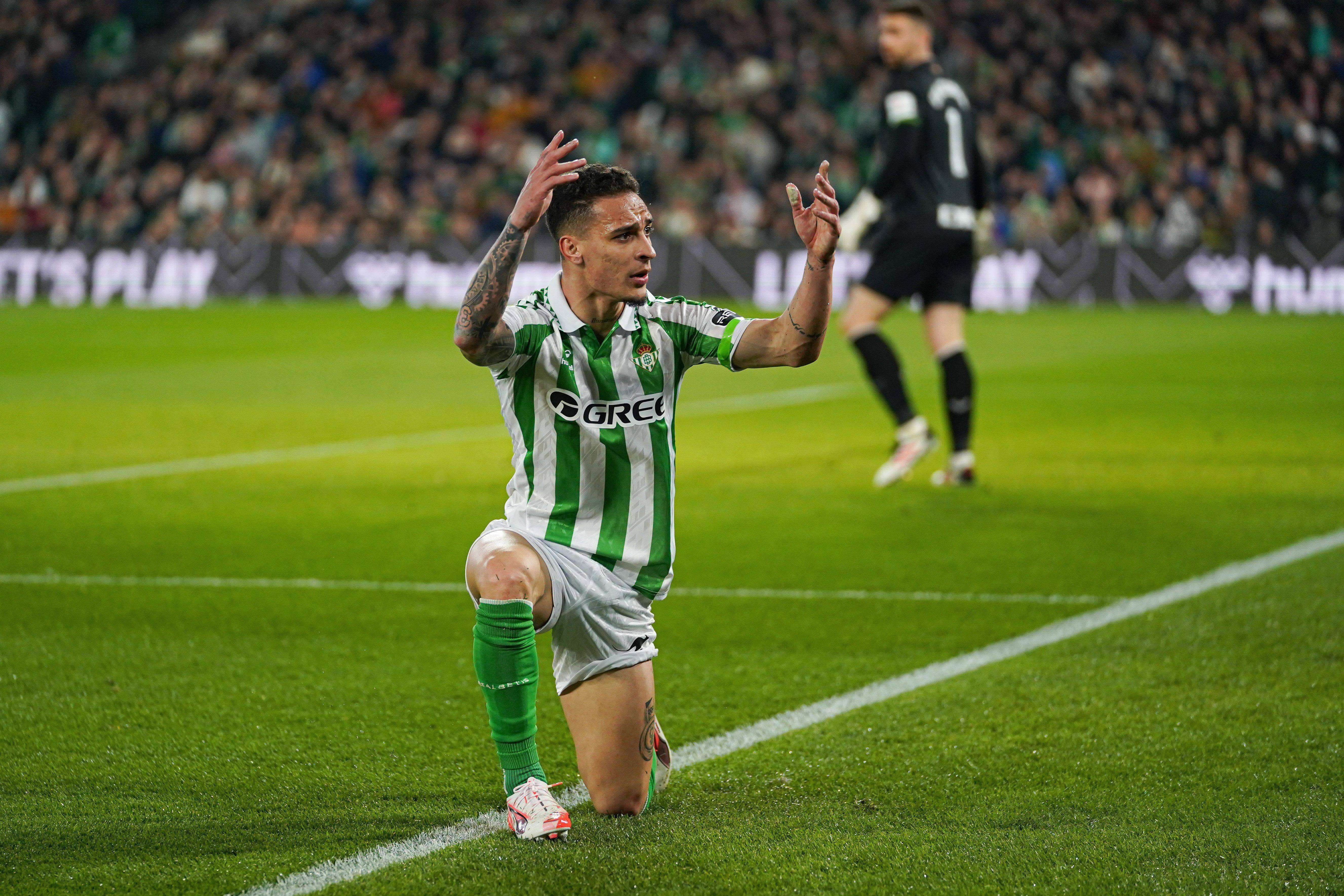 Antony, en un partido con el Real Betis.