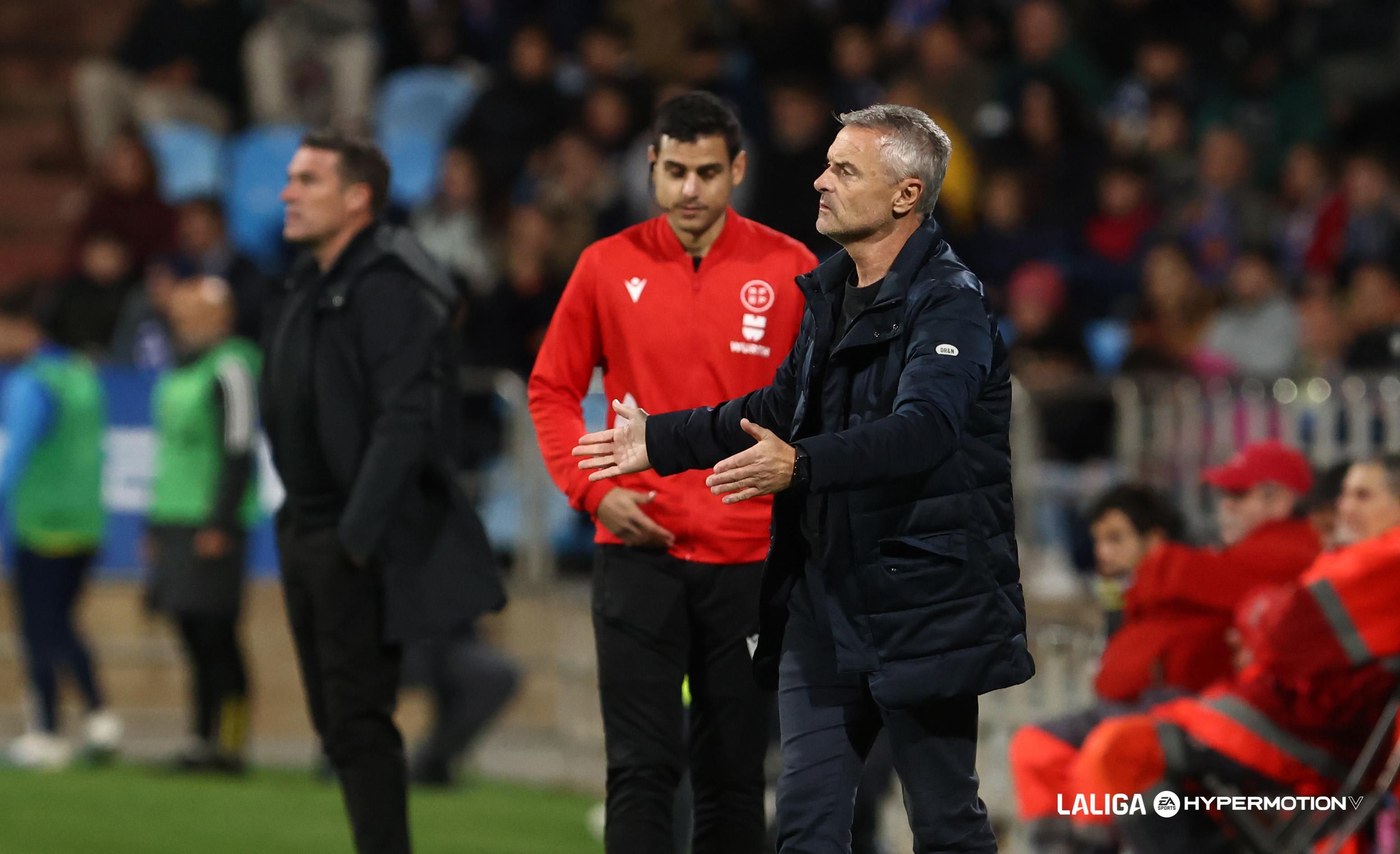 Fran Escribá, en el Zaragoza - Oviedo.