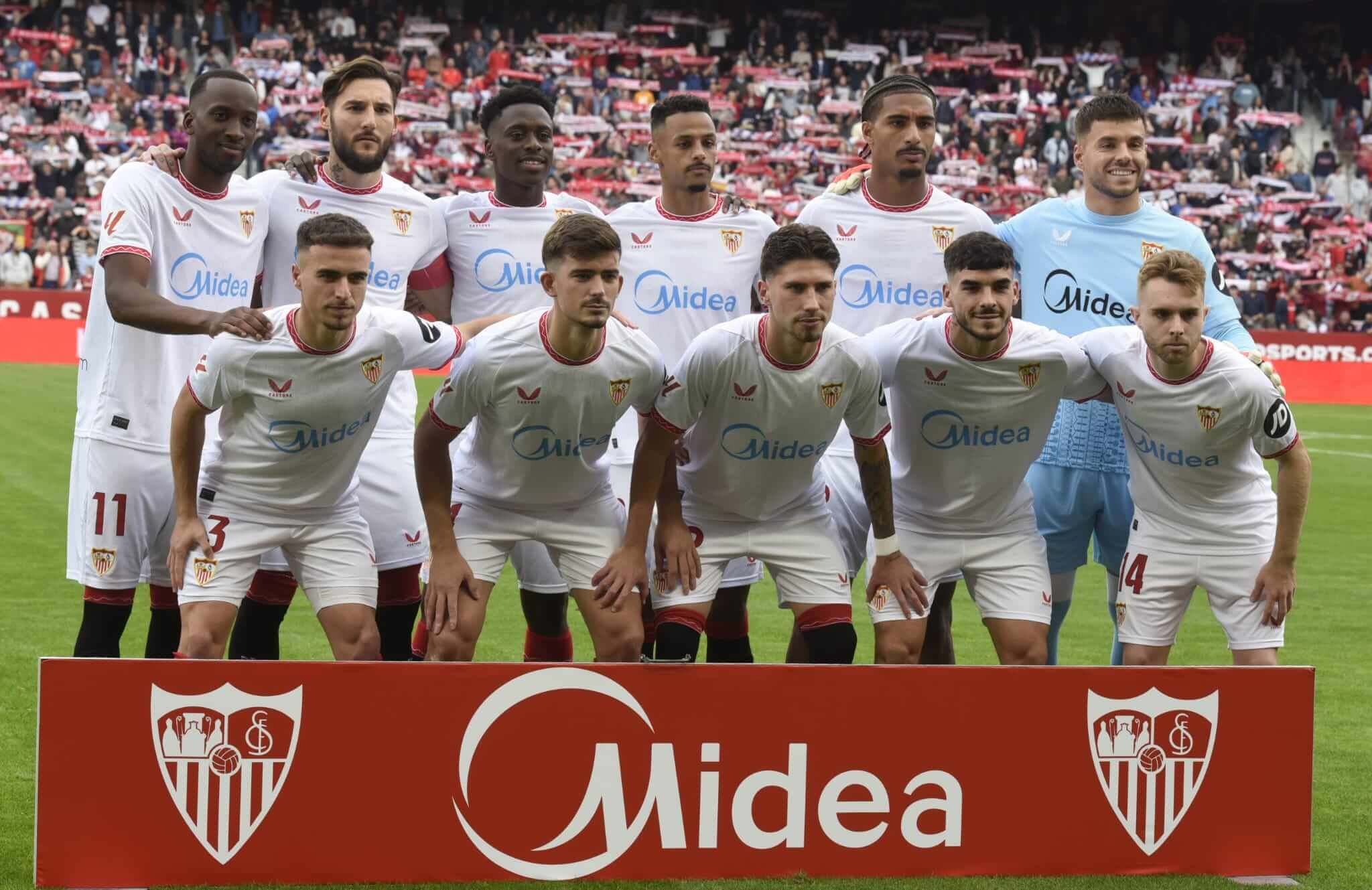 El once inicial del Sevilla en el partido ante el Rayo Vallecano.
