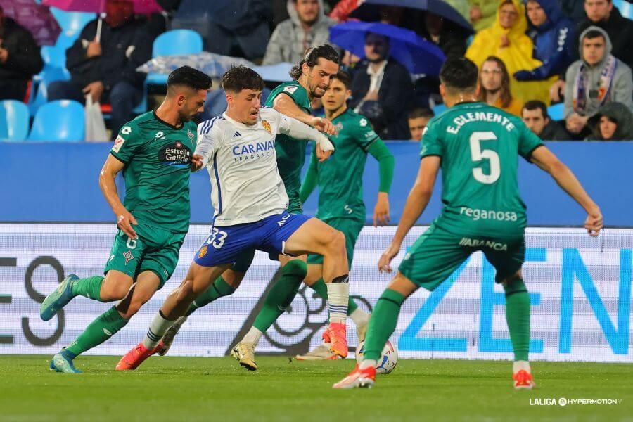  Adrián Liso, en el Real Zaragoza - Racing de Ferrol