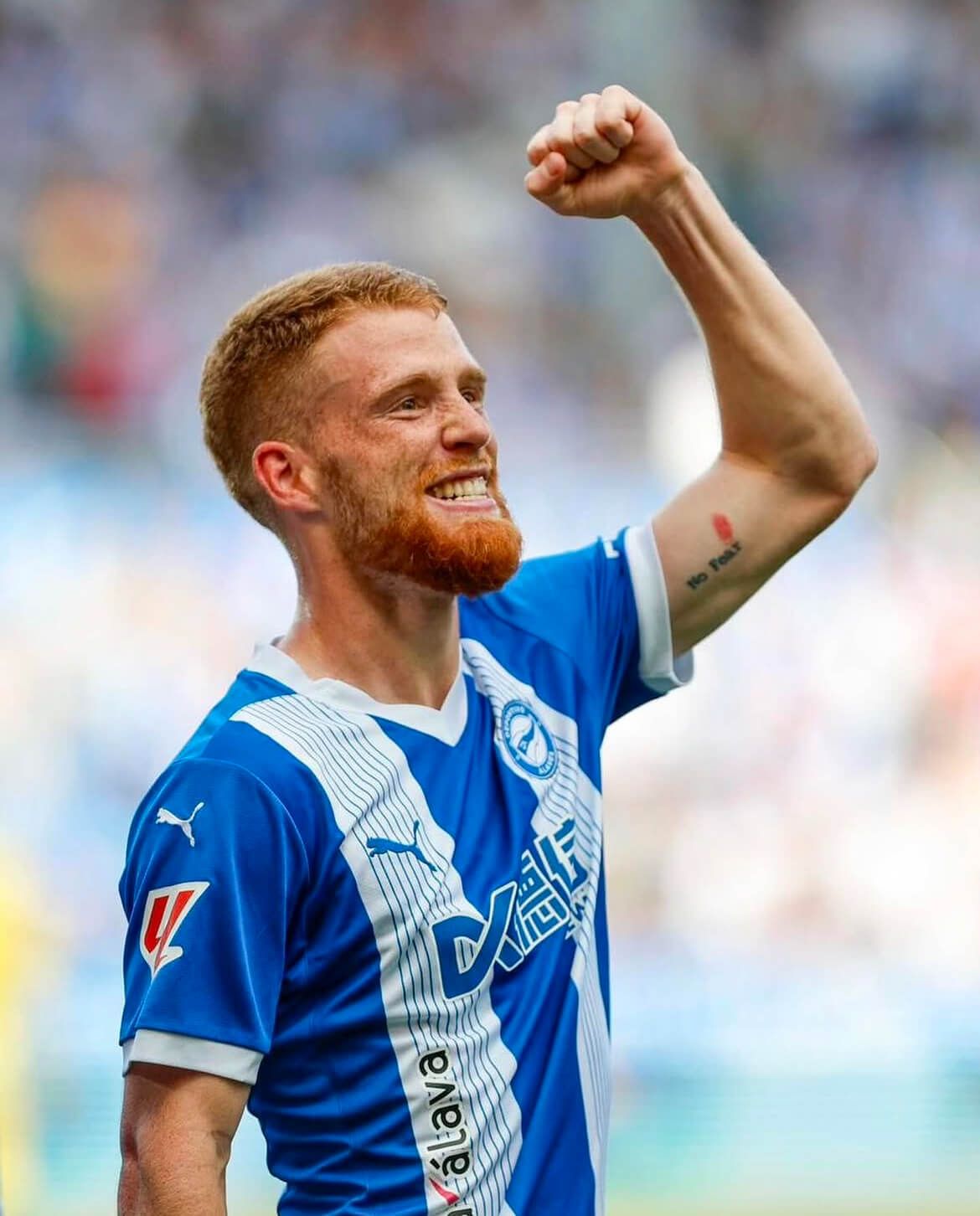 Carlos Vicente, con el Deportivo Alavés.