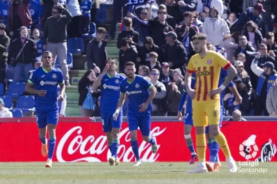 Enes Unal celebra un gol en un Getafe-Girona.