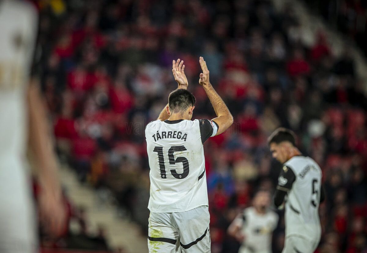  César Tárrega, ante el RCD Mallorca.