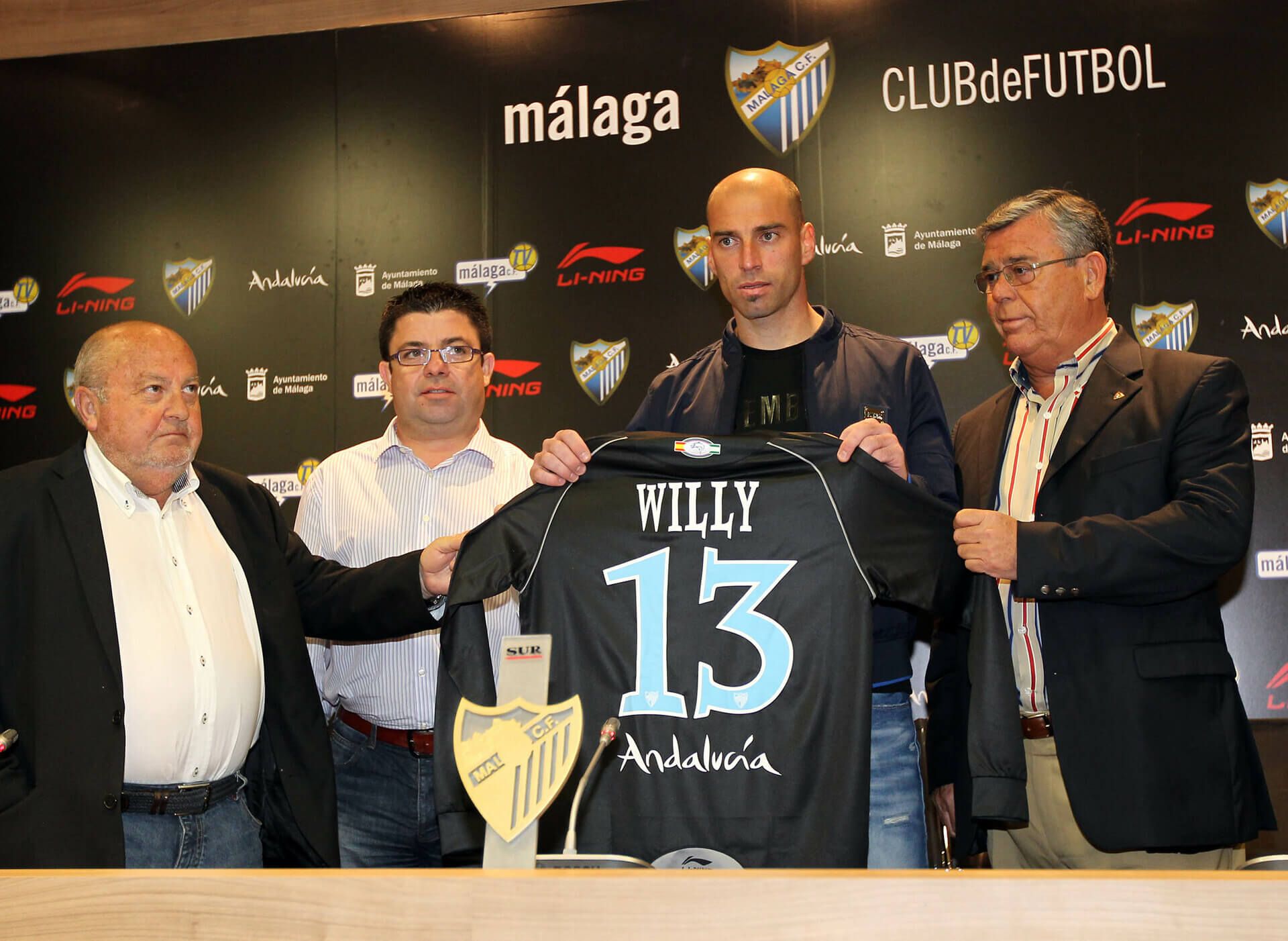 Presentación de Willy Caballero en la rueda de prensa de La Rosaleda.