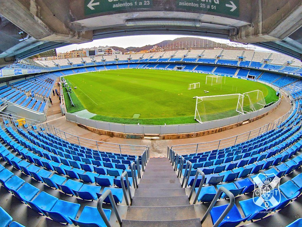 El Heliodoro Rodríguez López, antes del Tenerife-Málaga