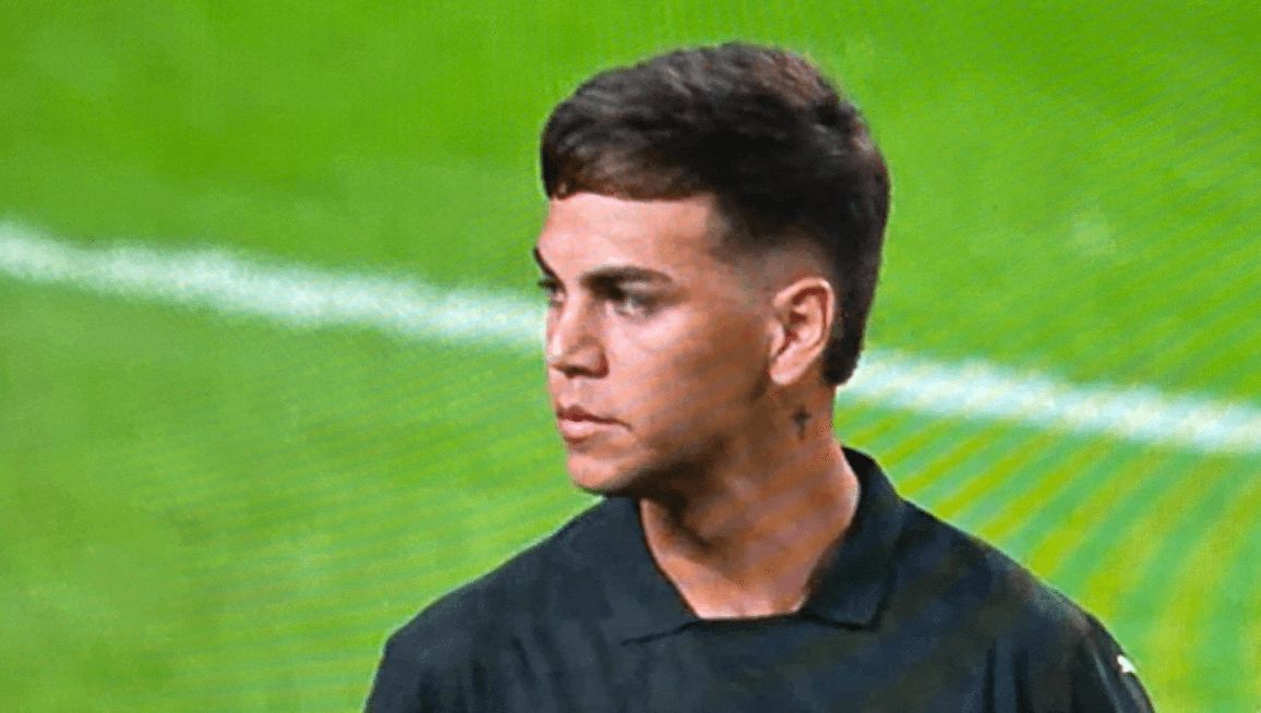 Enzo Barrenechea debuta con el Valencia CF