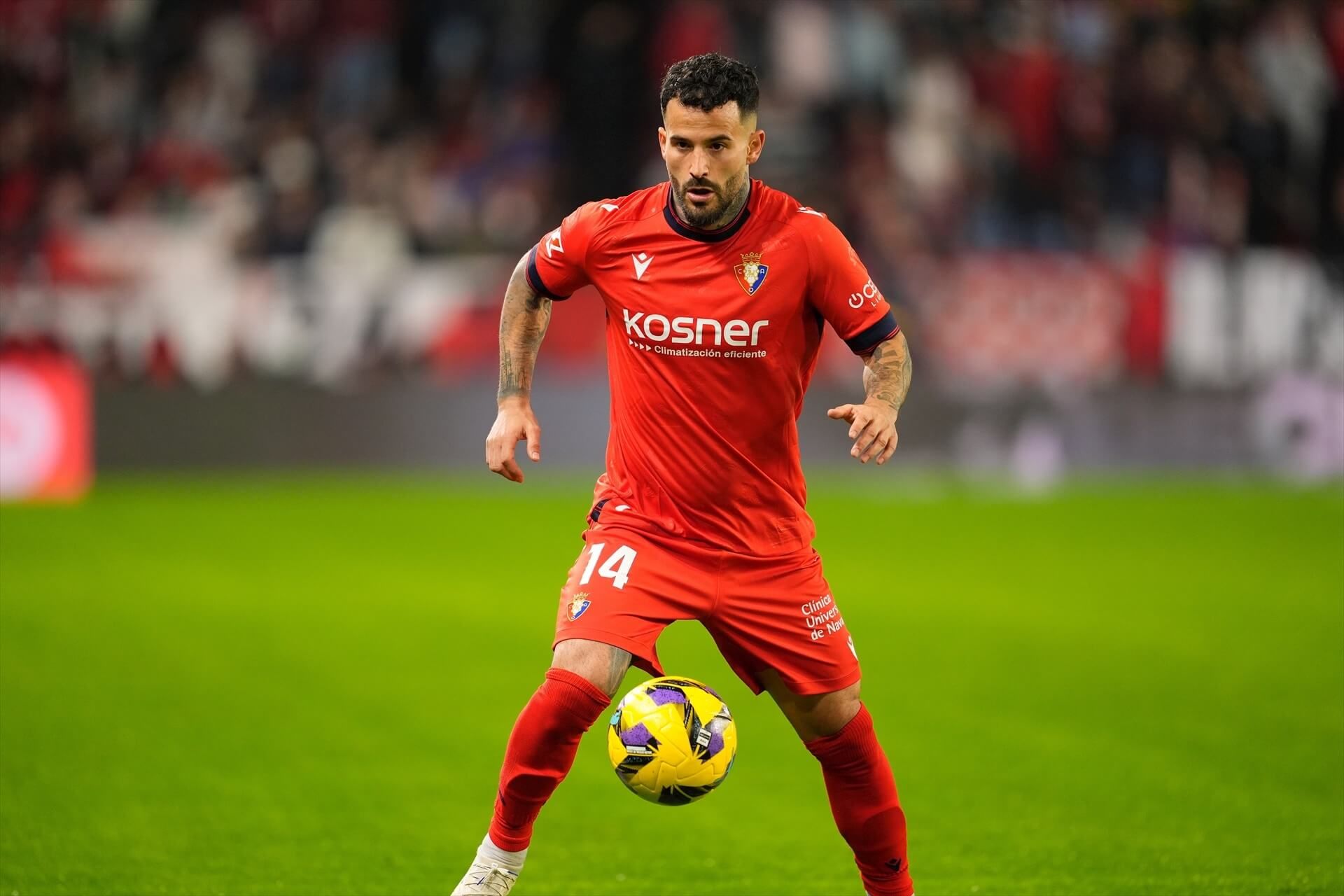 Rubén García, en un partido con el Osasuna.
