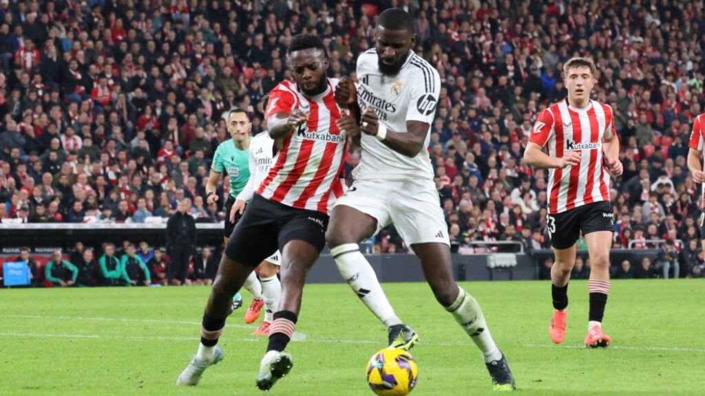  Rüdiger contra Iñaki Williams en el Athletic Club - Real Madrid (Cordon Press)