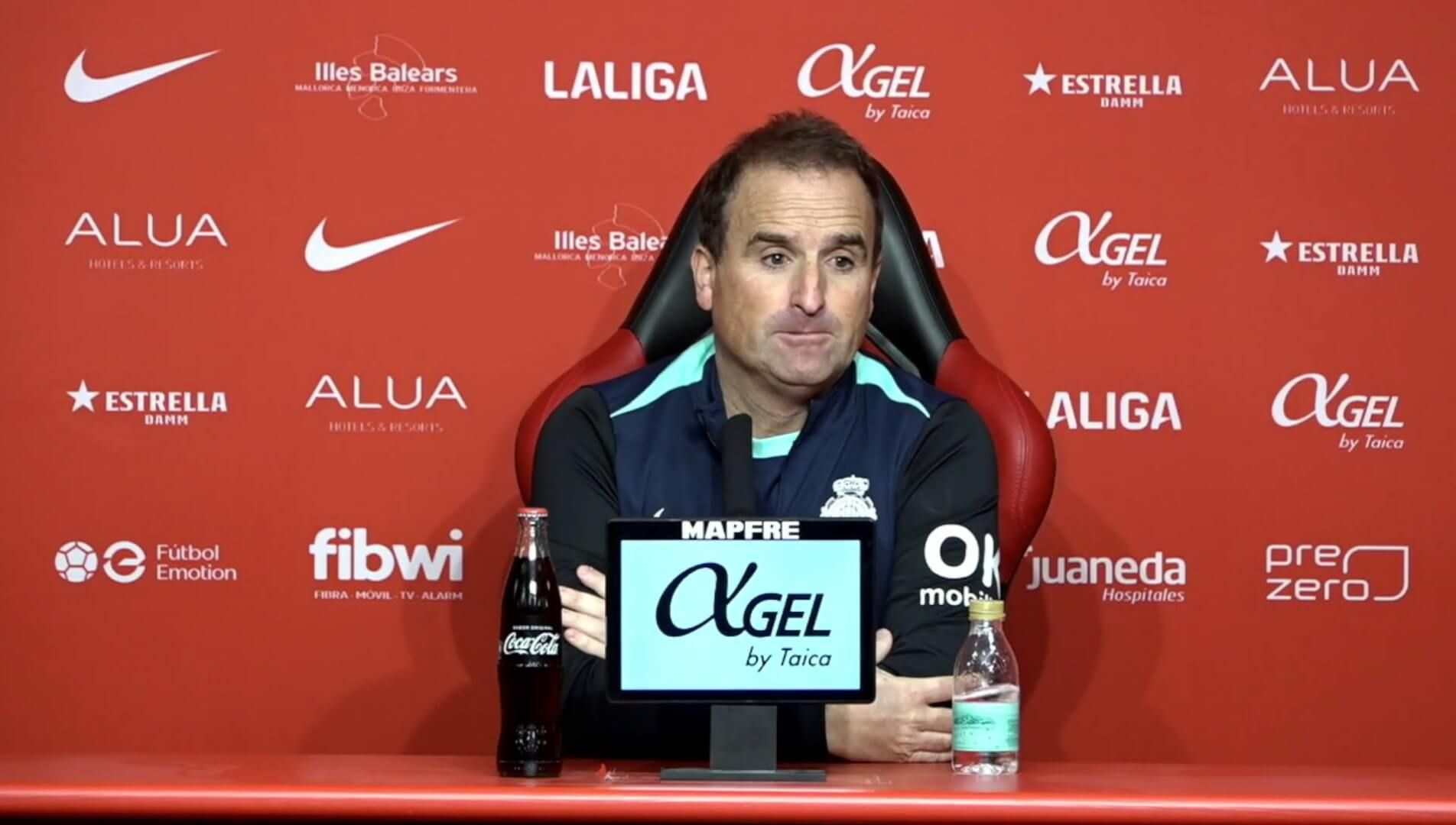  Jagoba Arrasate, en sala de prensa.