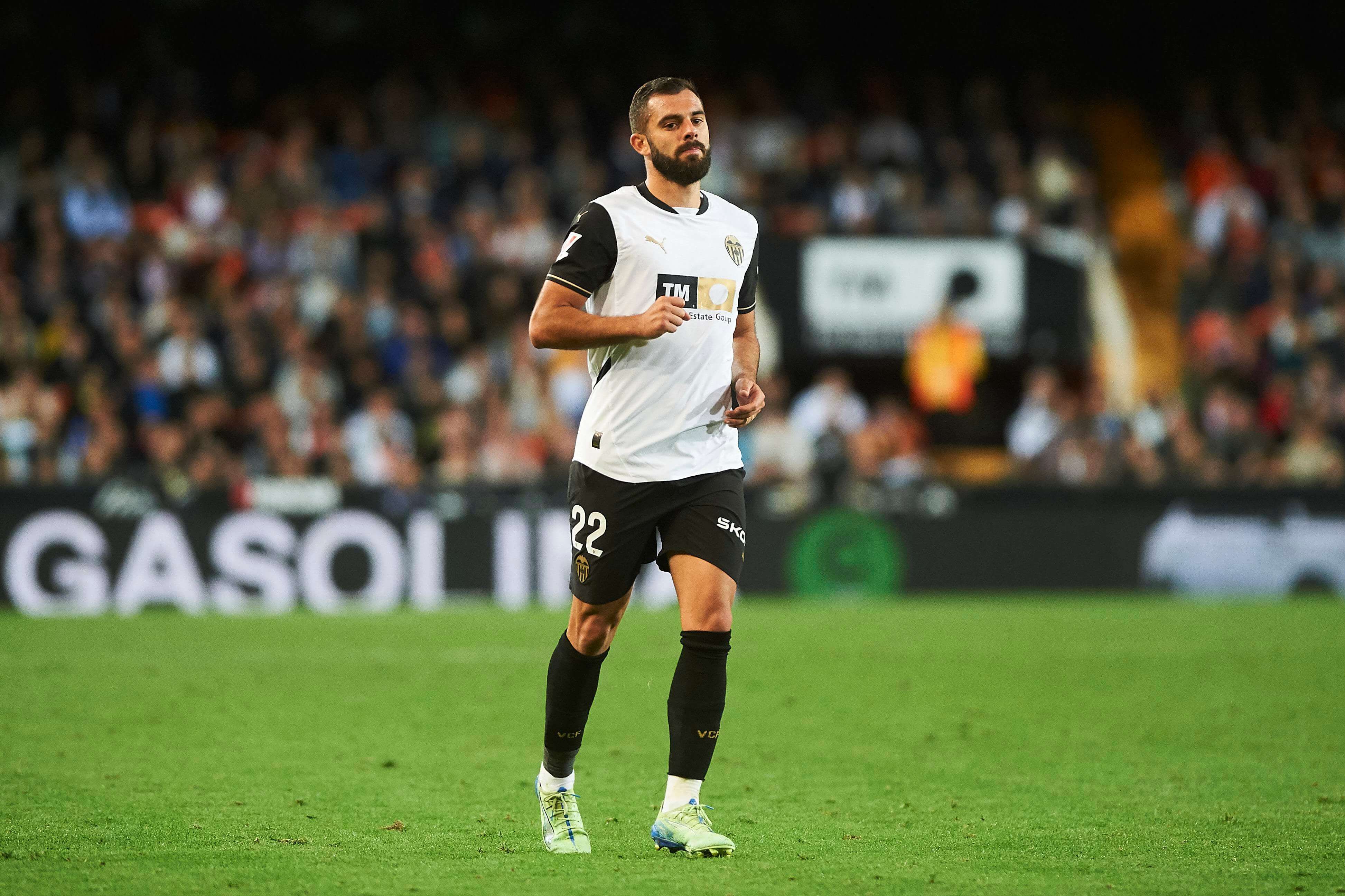  Luis Rioja, ante el Rayo Vallecano.