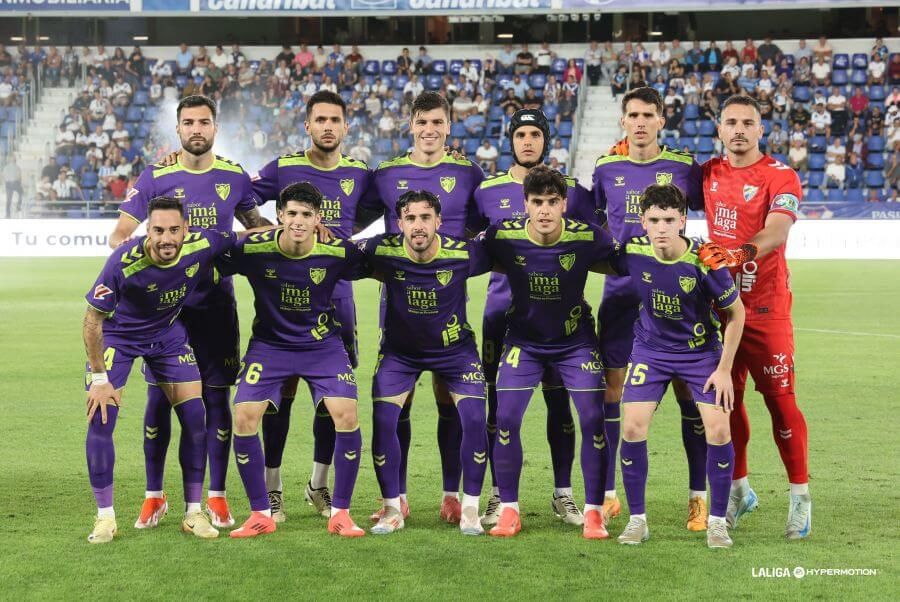  La alineación titular del Málaga en Tenerife.