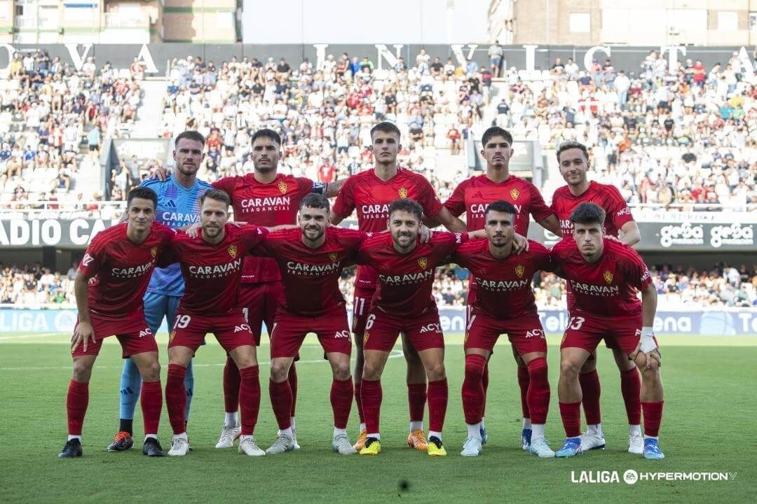  Once inicial del Real Zaragoza en Cartagonova.
