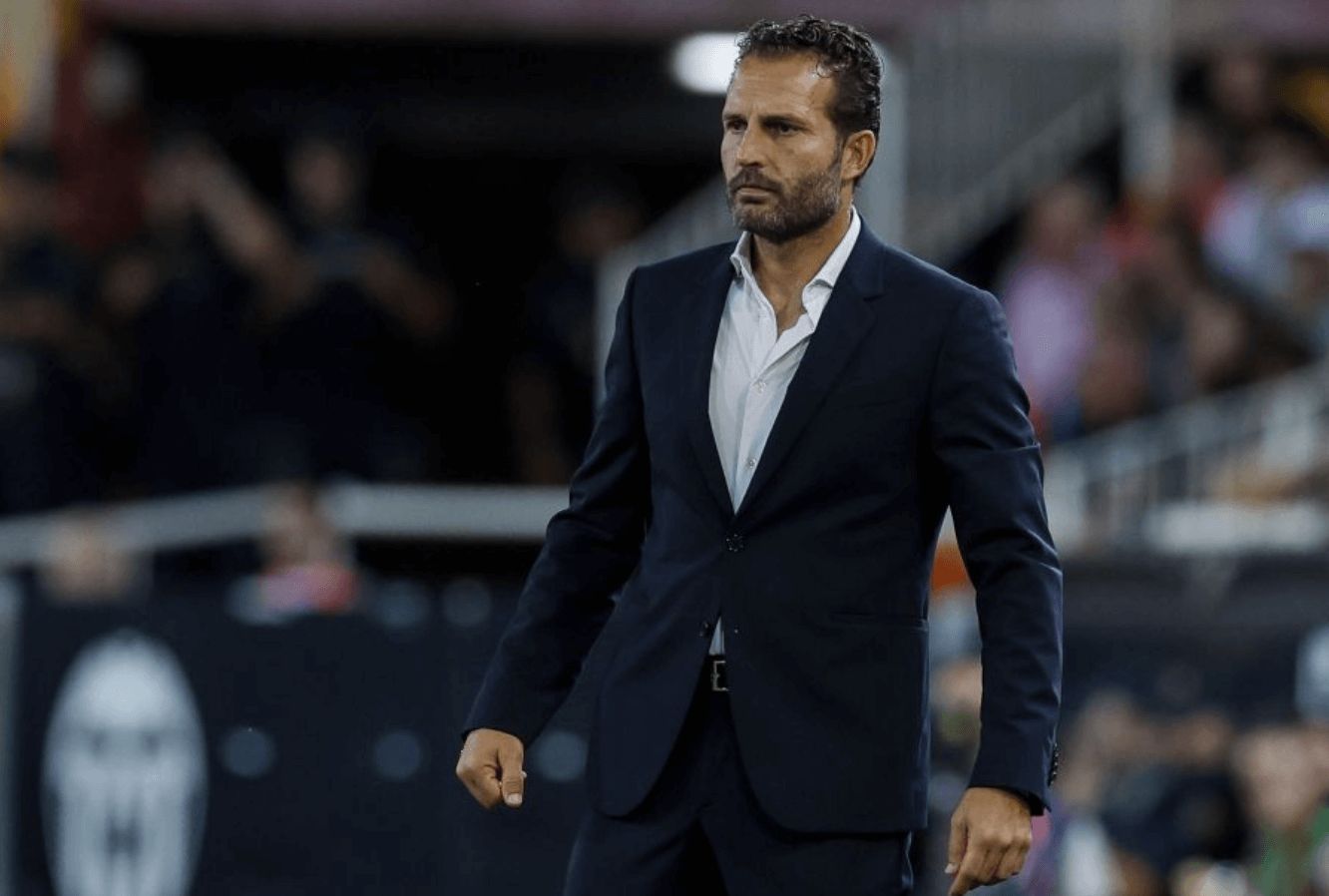 Rubén Baraja, ante el Villarreal CF..png