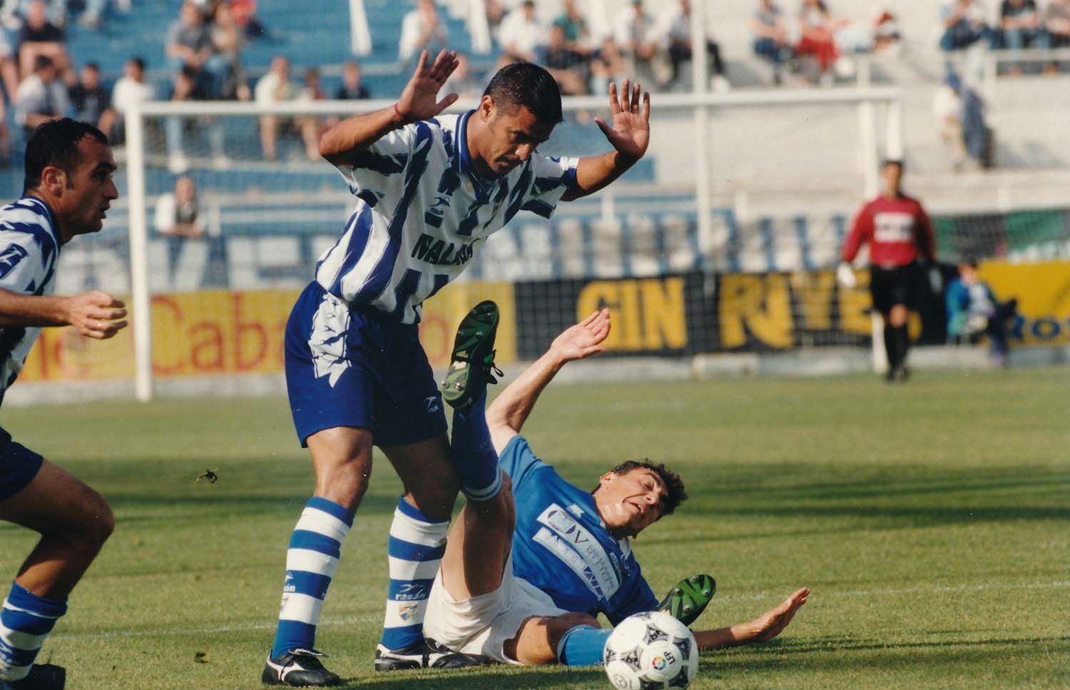  Sergio Pellicer, cuando jugaba en el Málaga CF (Foto cedida por Mariano Pozo).