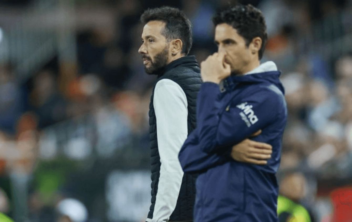  Carlos Corberán y Josep Alcácer en el Valencia-Sevilla