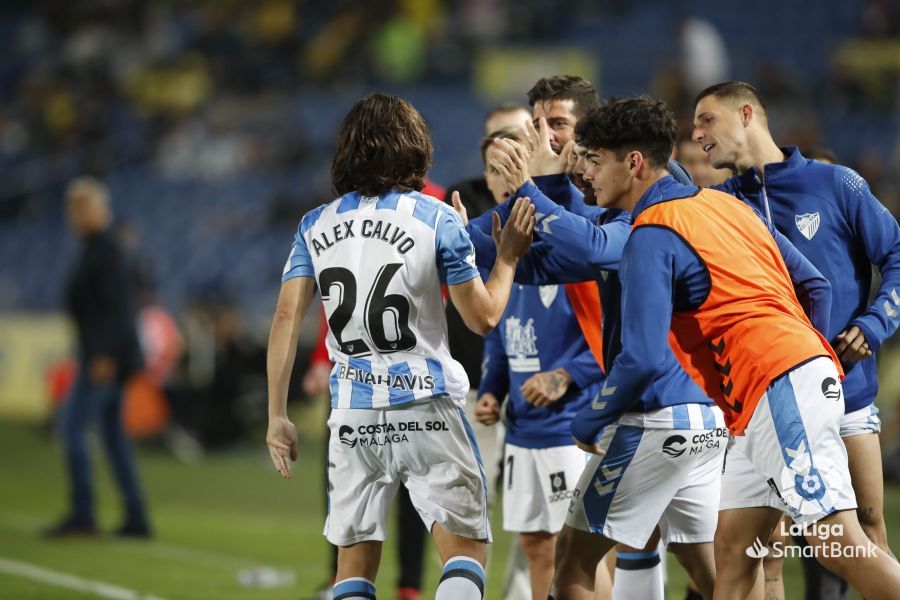  Álex Calvo celebra su gol con el Málaga ante la UD Las Palmas.