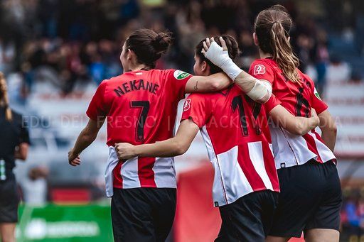  Las jugadoras del Athletic Club Femenino festejan un gol en esta Liga Iberdrola.
