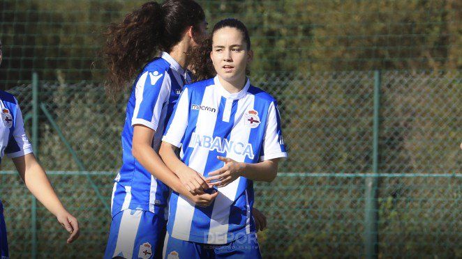  Carlota Sánchez con el Dépor Femenino (Foto:RCD).