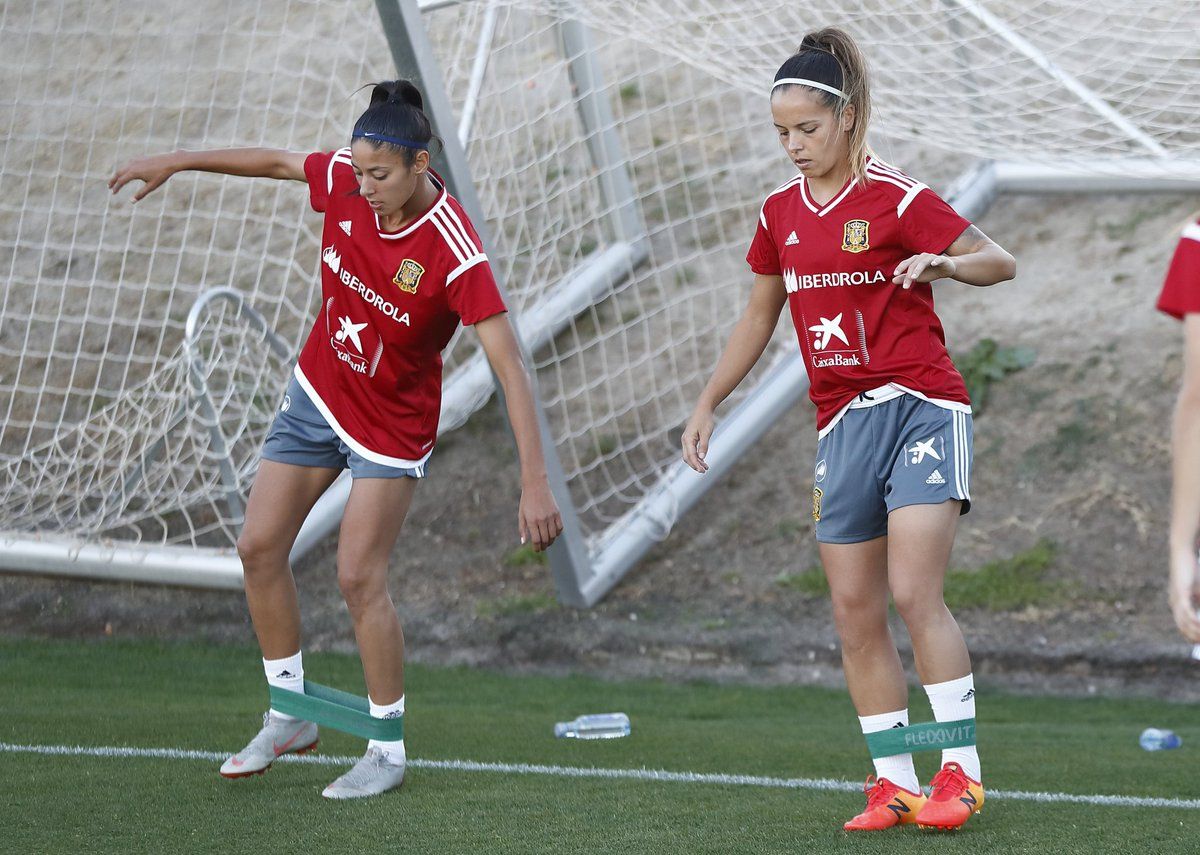  Claudia Zornoza con la selección española.