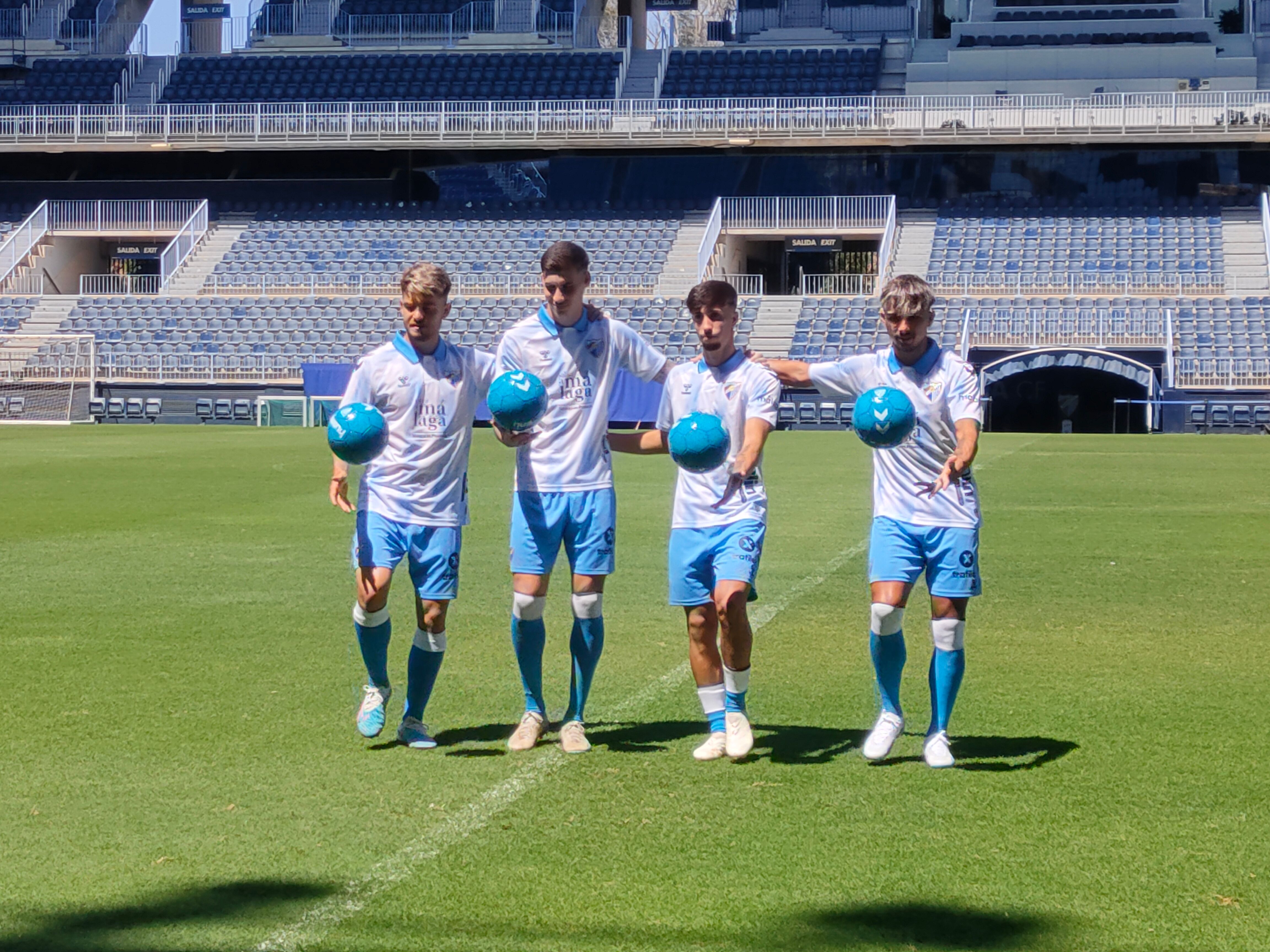  Dani Lorenzo, Roberto, Larrubia y Kevin, el día de los regresos de cesión.