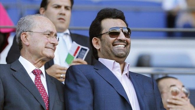  El alcalde y el jeque Al-Thani, en La Rosaleda.