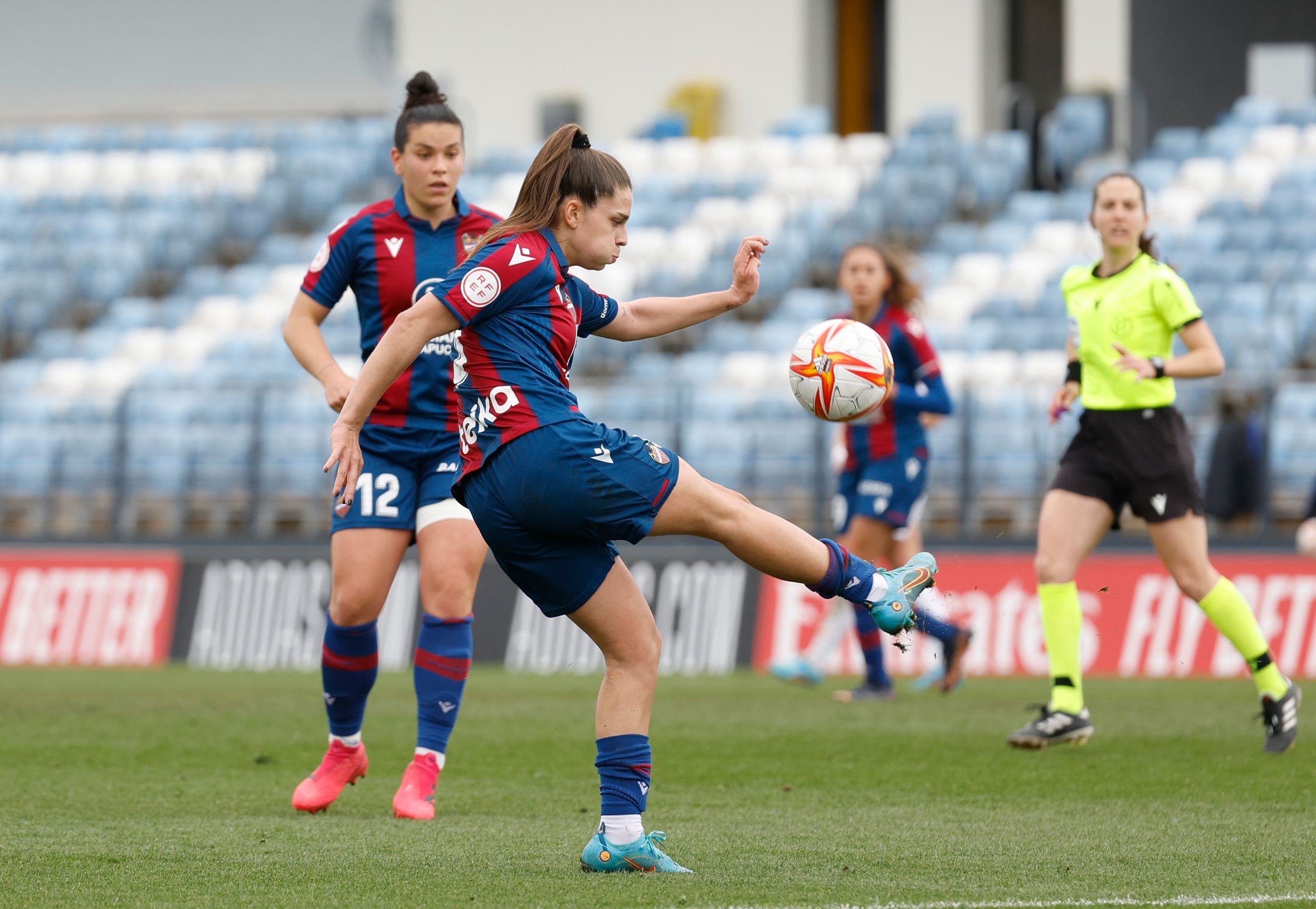 El Levante UD Femenino dejó escapar su botín en el último suspiro frente al Real Madrid