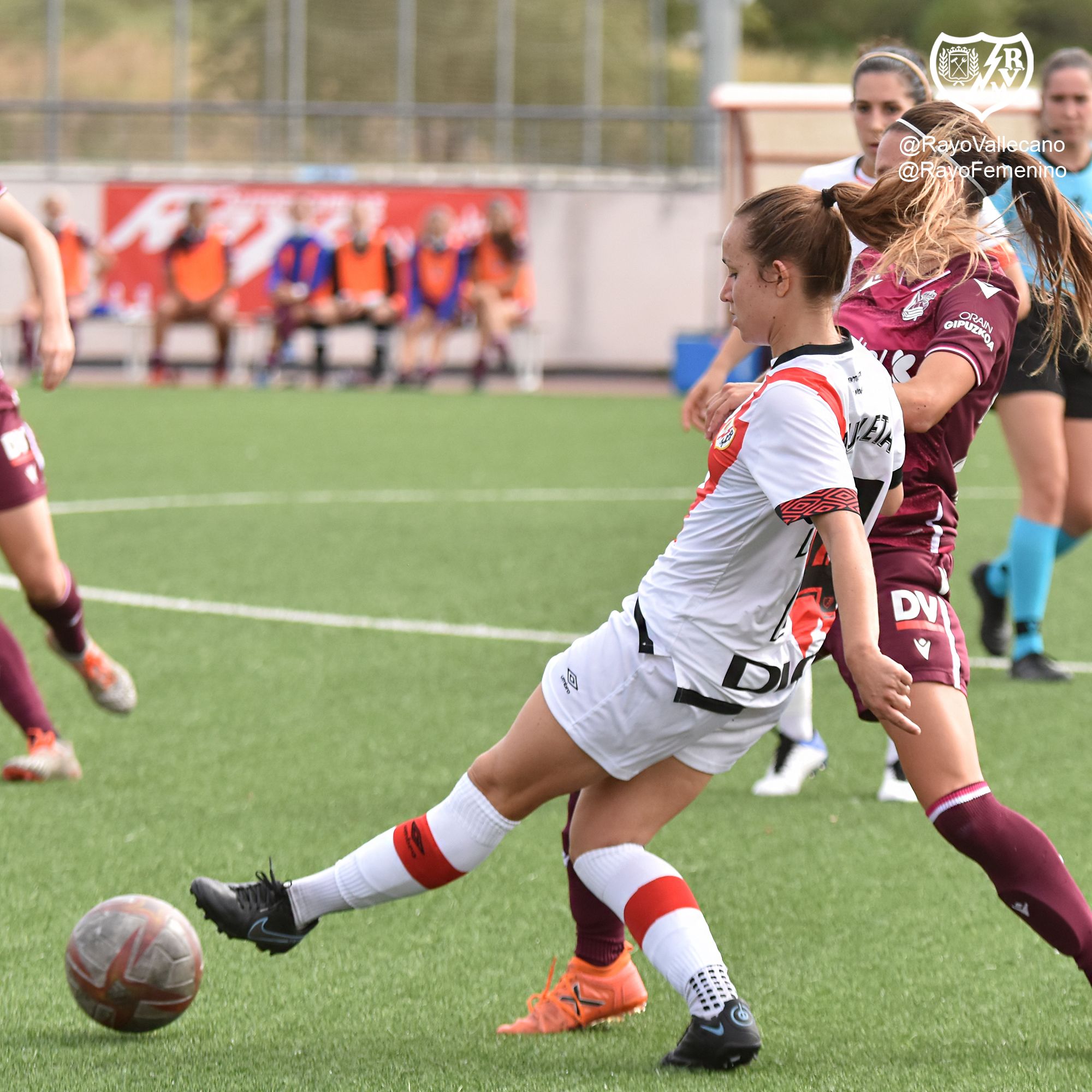 Lance del partido entre el Rayo Vallecano y la Real Sociedad.
