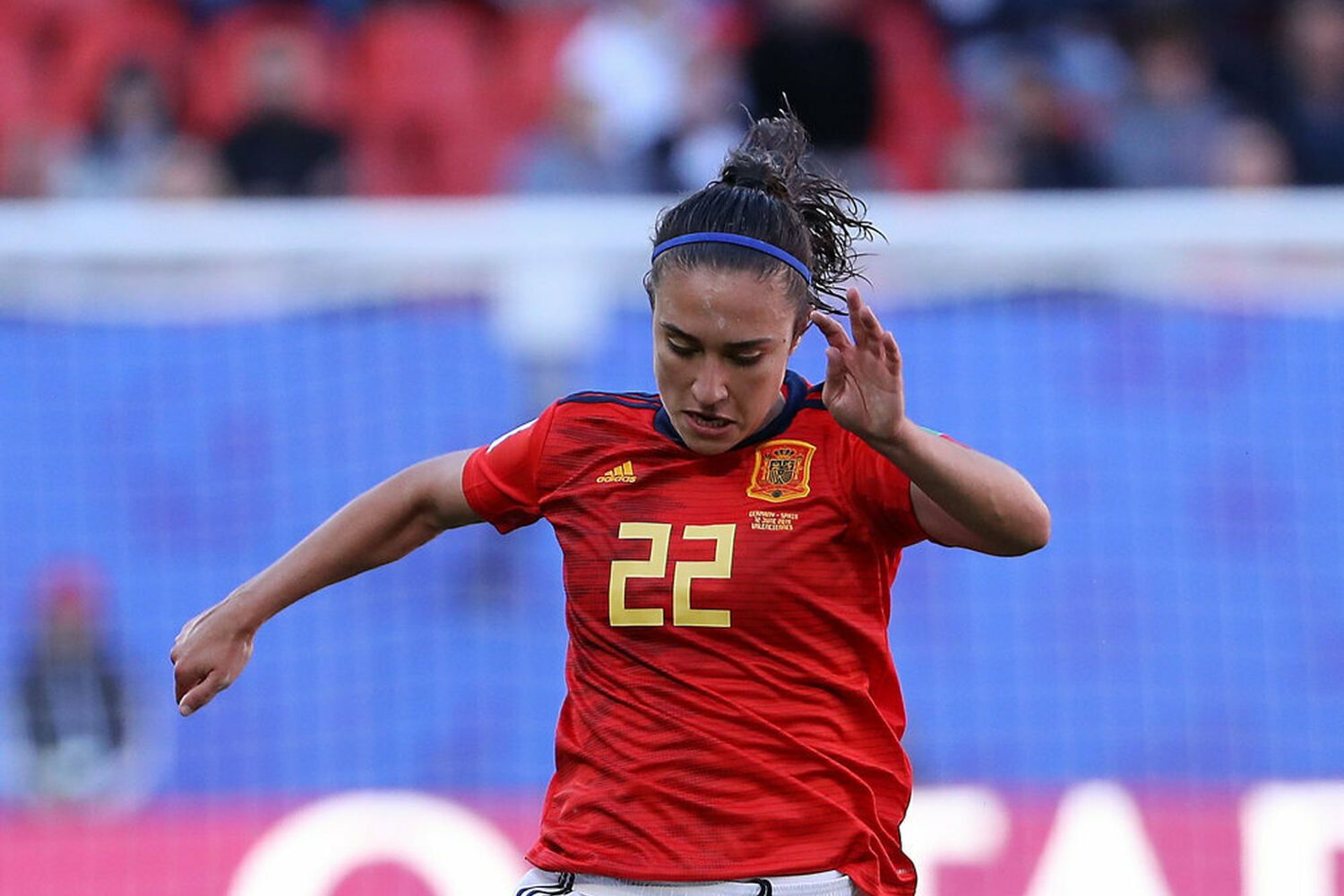 Nahikari García, en un encuentro con la selección.