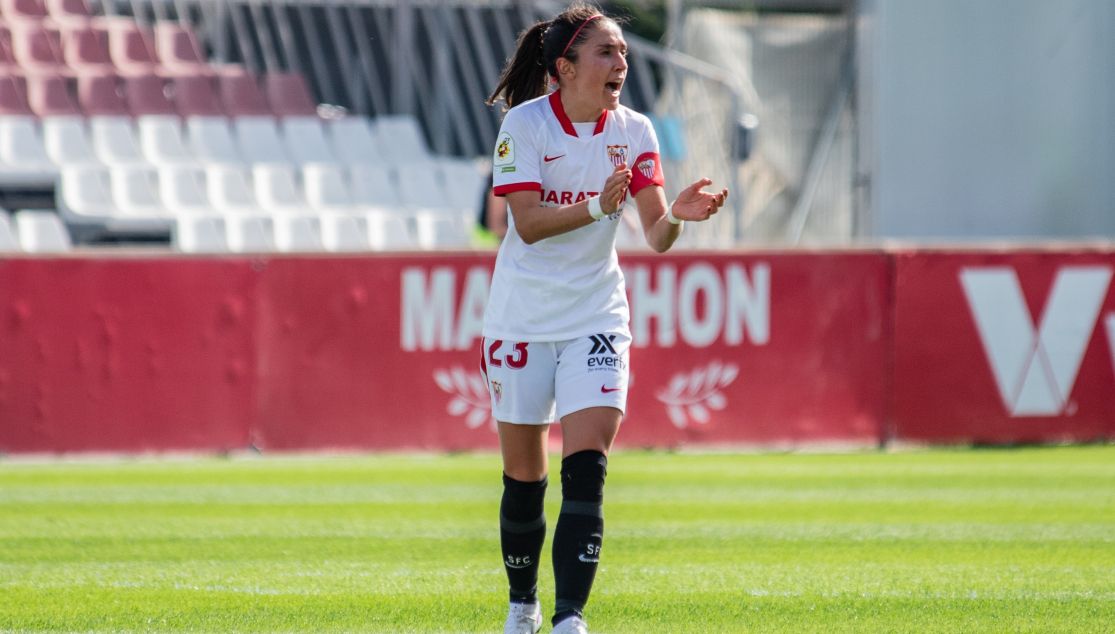  Natalia Gaitán, jugando con el Sevilla.