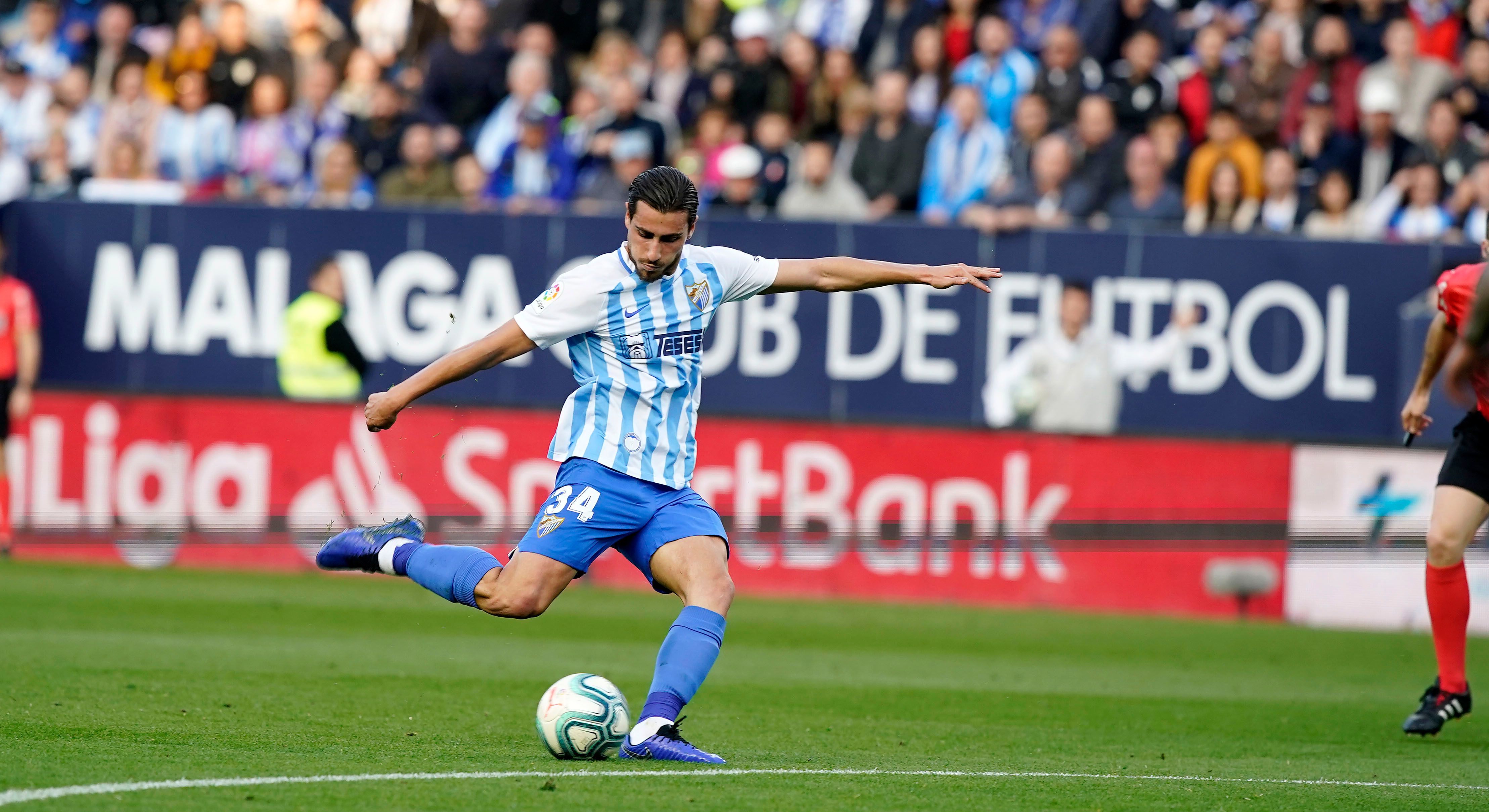  Luis Muñoz, en el partido contra el Racing.