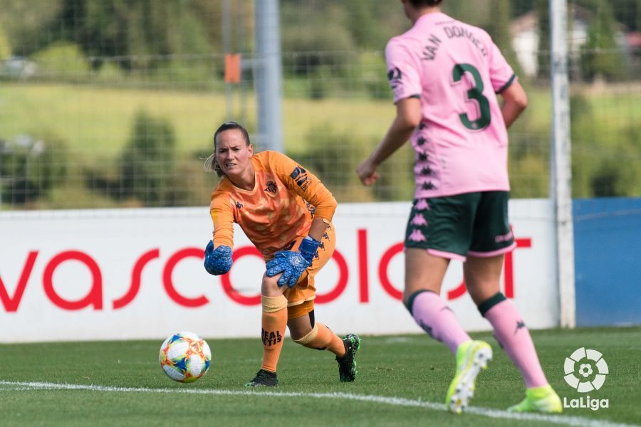  Imagen del partido entre la Real Sociedad y el Betis Féminas.
