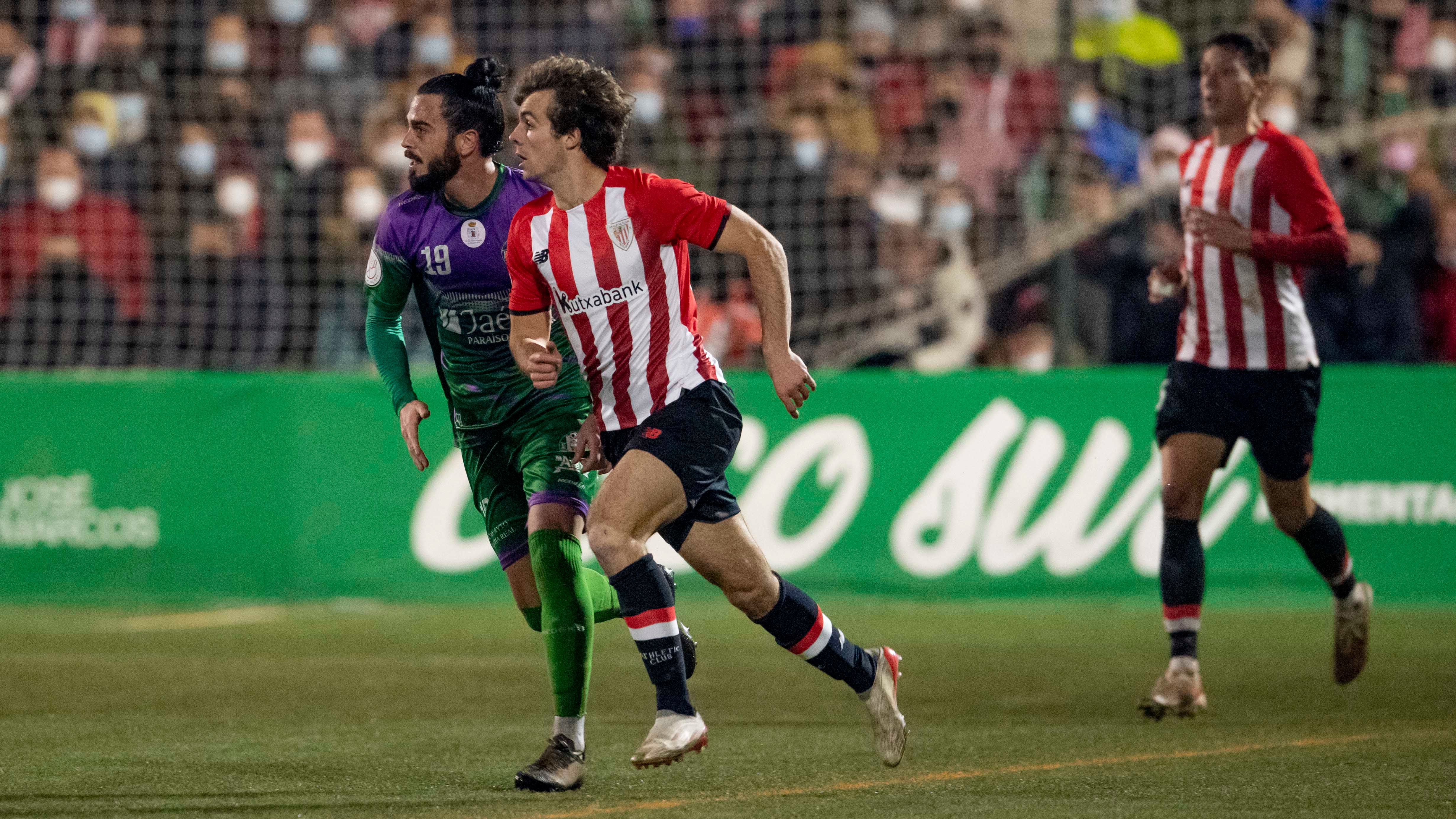 Juan Artola en un lace de juego. (Foto: Athletic Club)