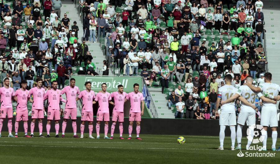  Minuto de silencio en el Elche-Espanyol.