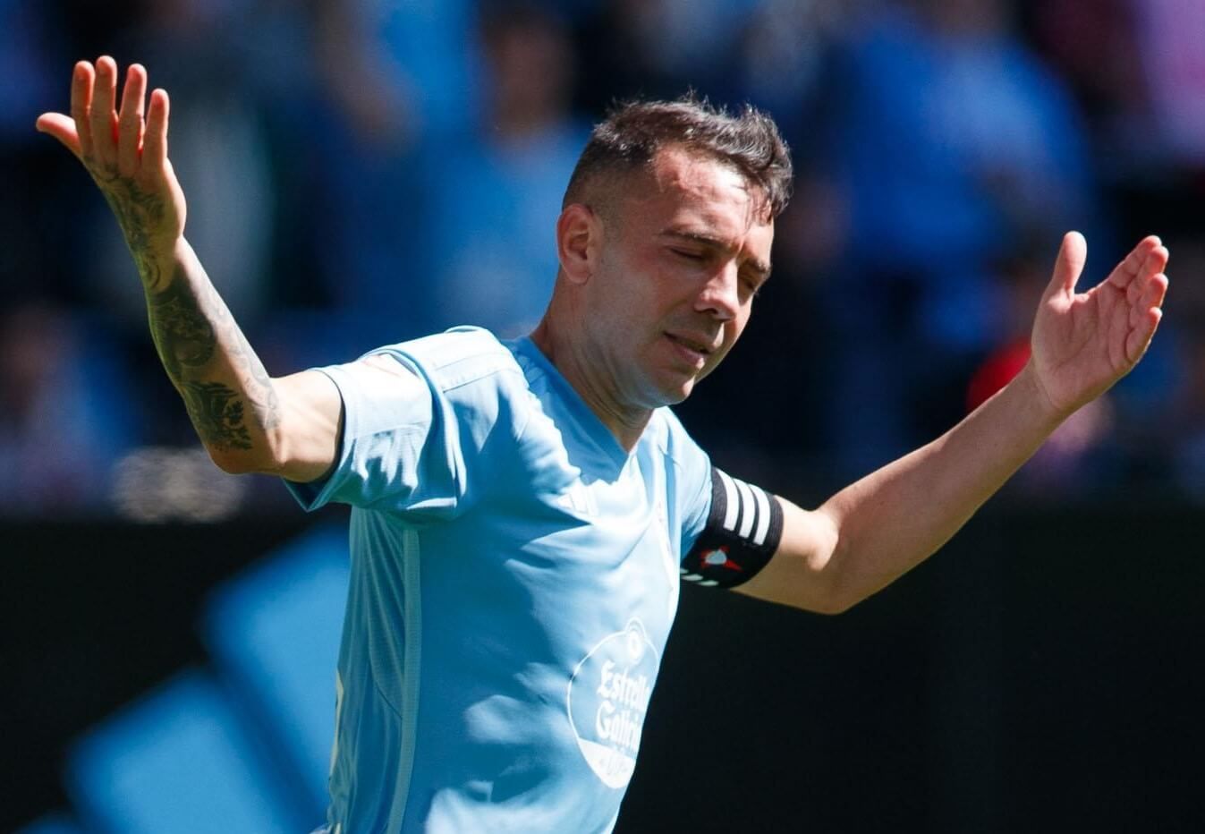 Celebración de gol de Iago Aspas en el Celta - Valencia.