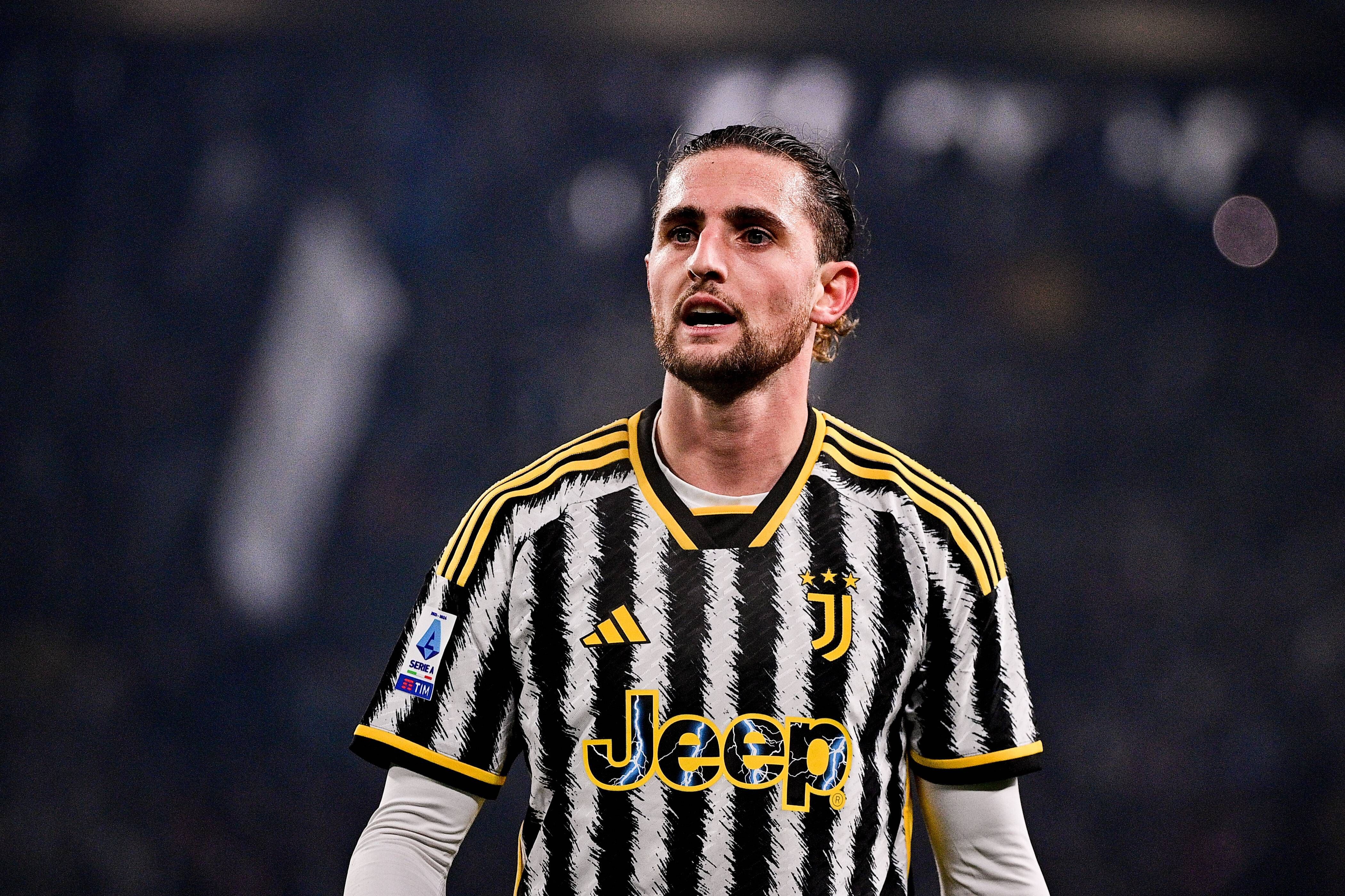  Adrien Rabiot, jugador de la Juventus vuelve a sonar para el Barcelona..