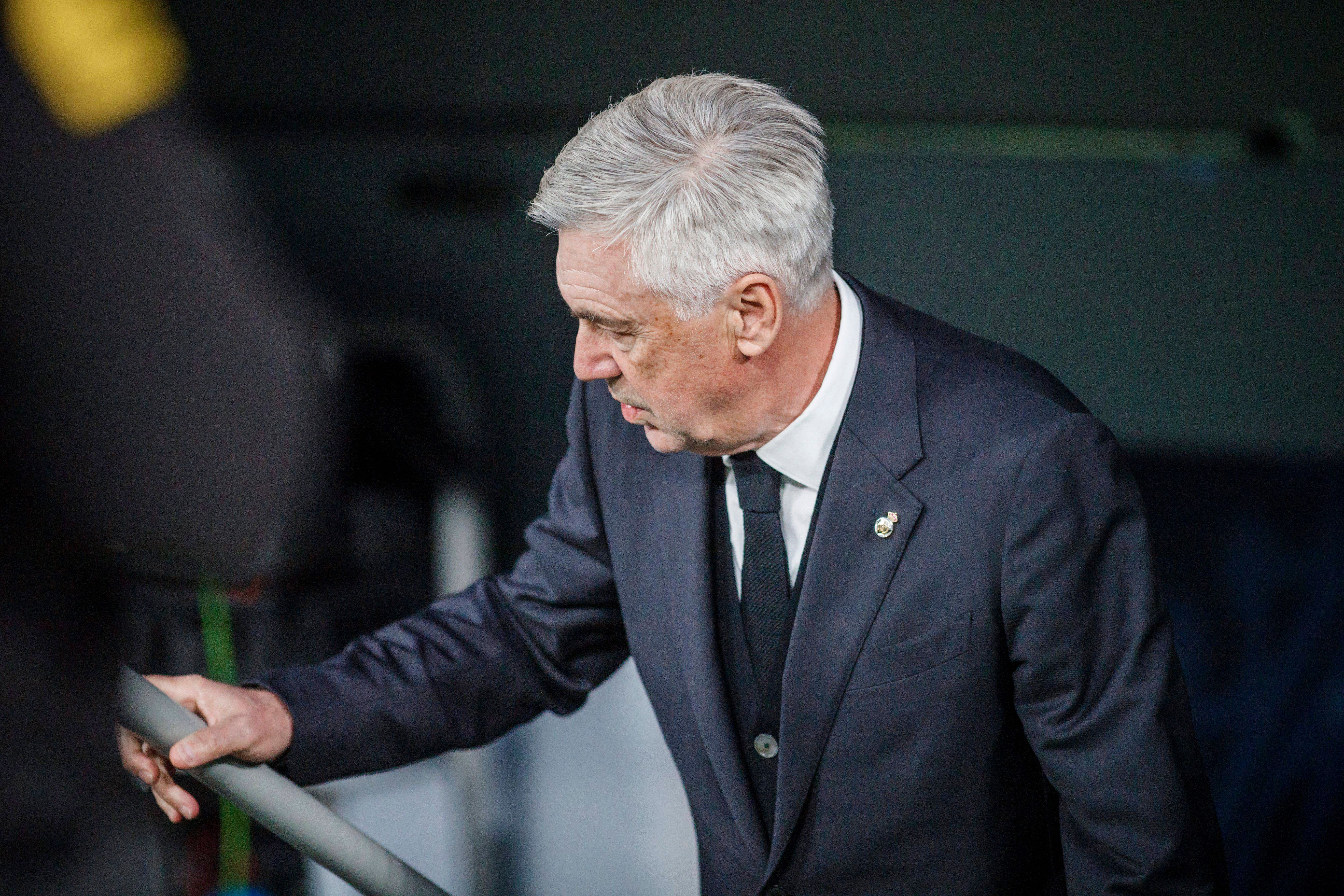 Carlo Ancelotti, durante un partido del Real Madrid (Foto: Cordon Press).
