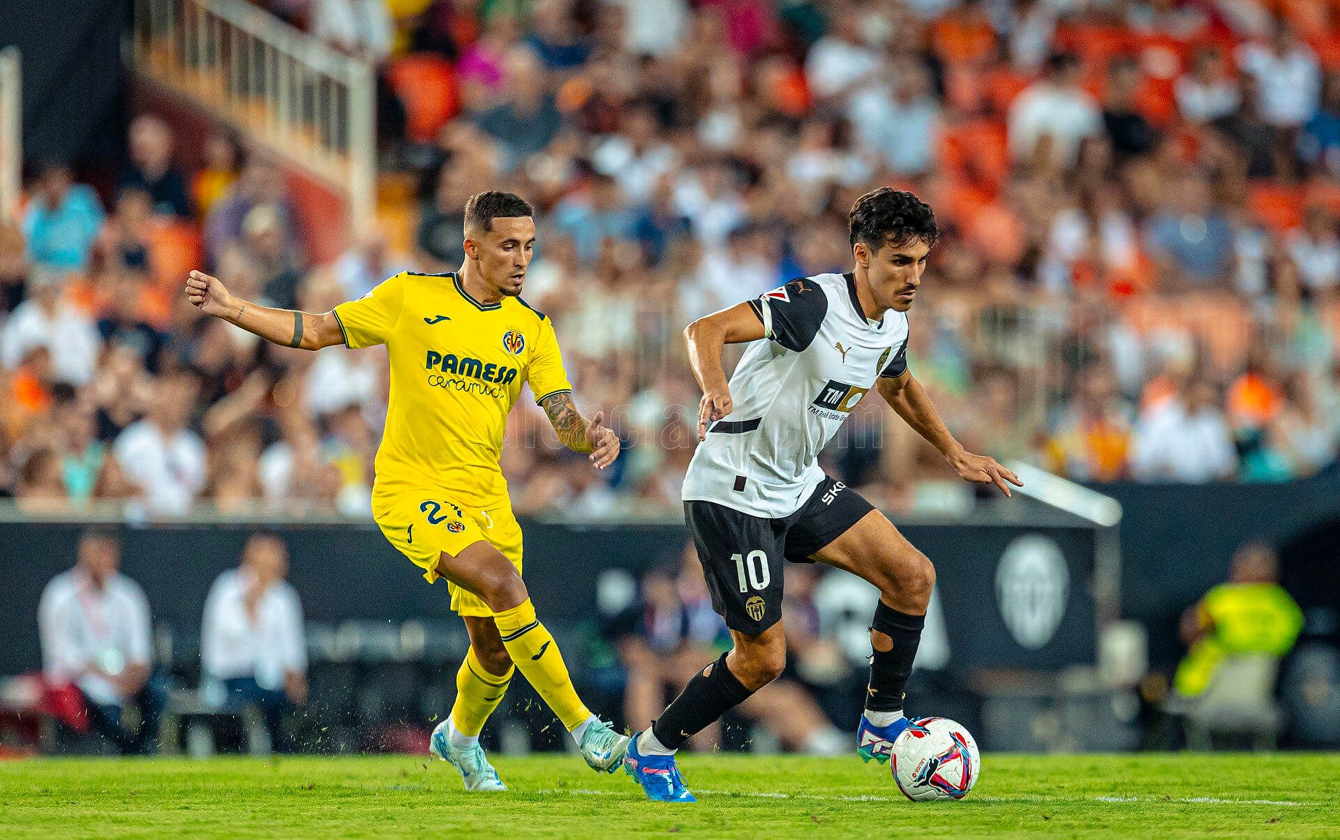  André Almeida, ante el Villarreal CF.