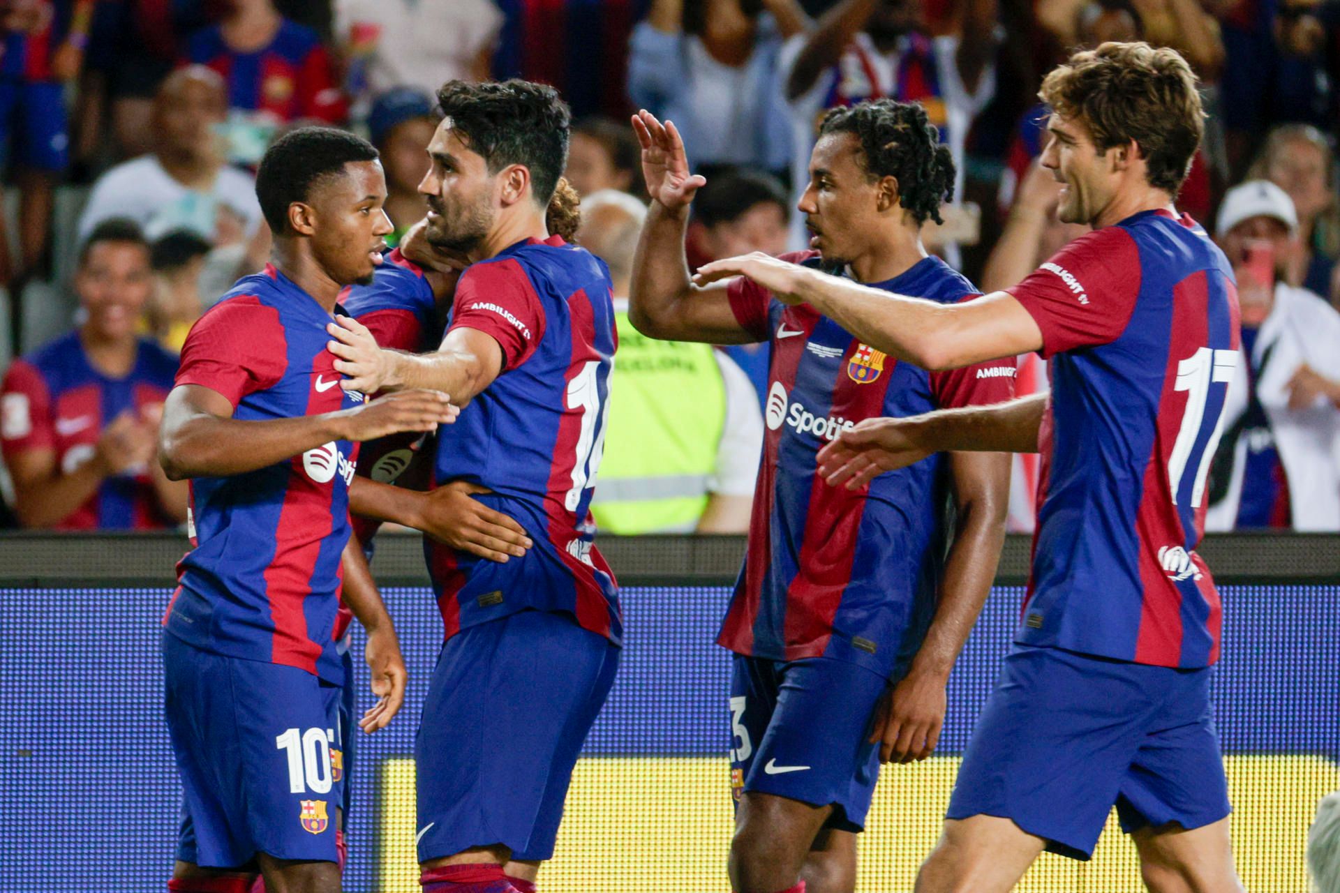 Ansu Fati celebrando con el Barça su gol en el Joan Gamper (Foto: EFE).