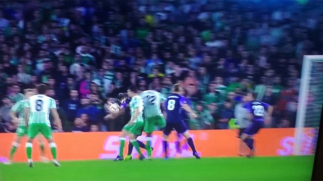  Captura de la mano de Ünal.