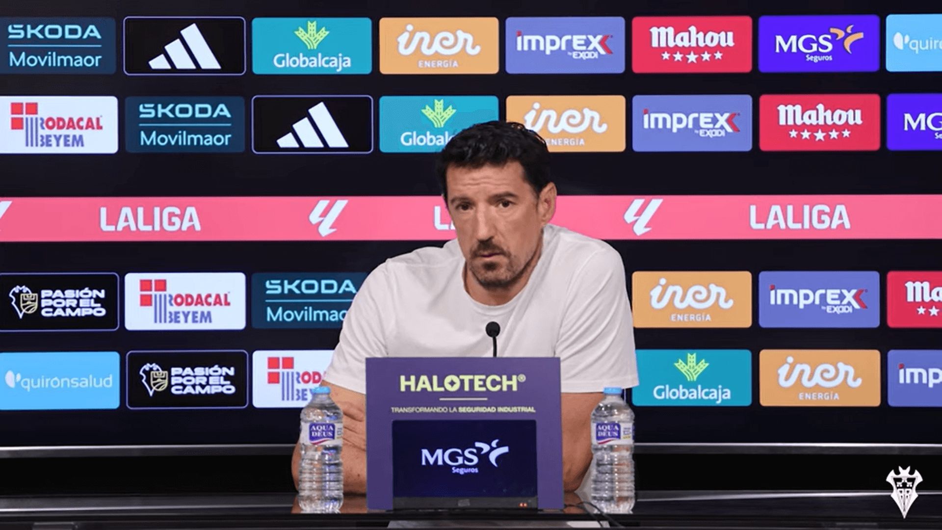 Toché, en rueda de prensa del Albacete.