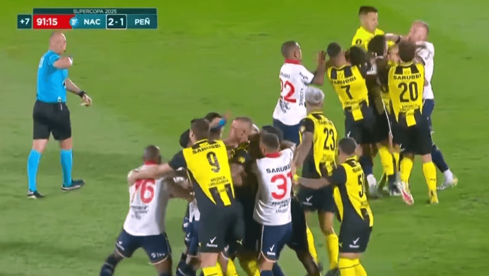  Tangana final en la Supercopa Uruguaya.