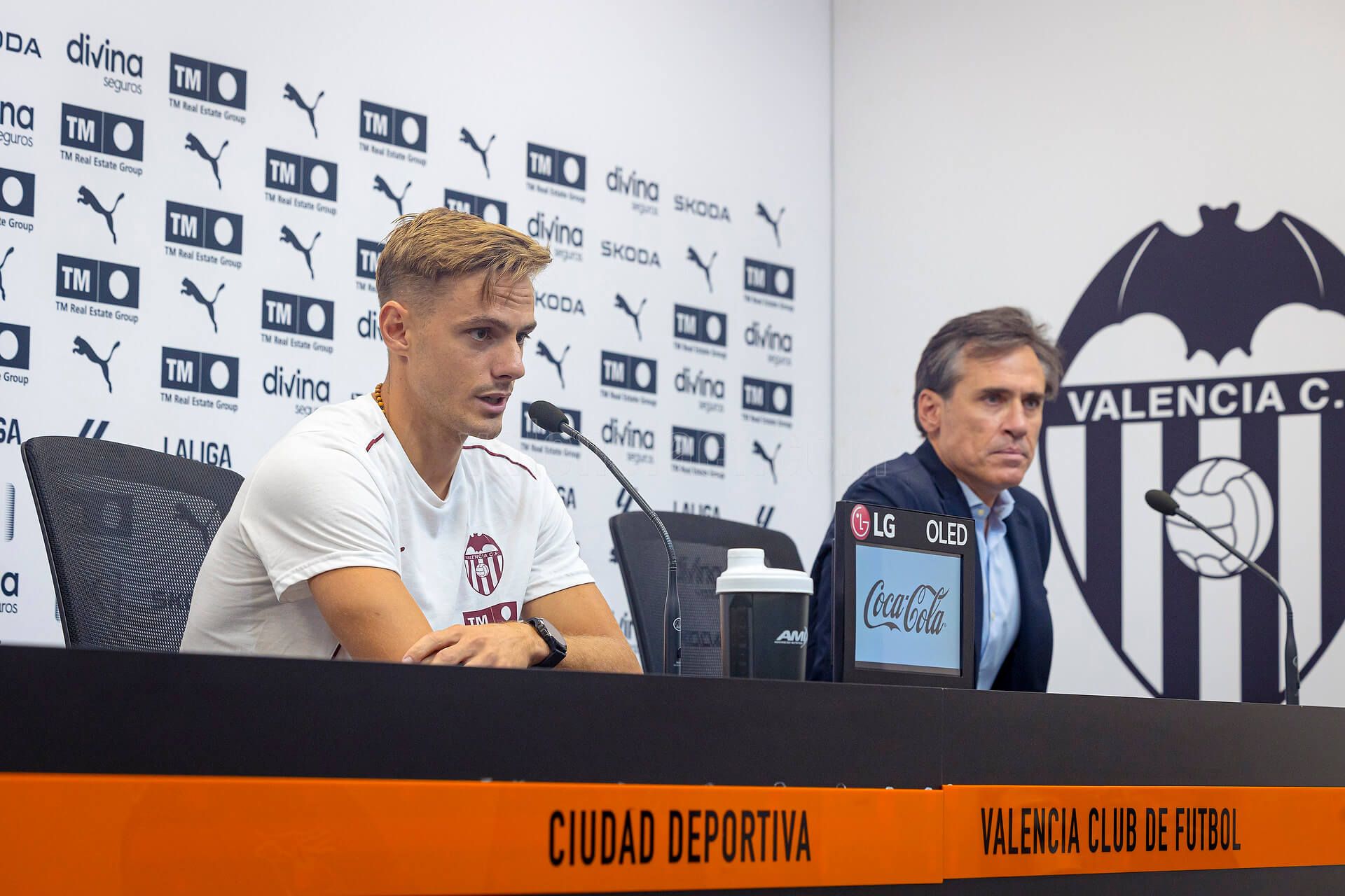 Dani Gómez, en su presentación.