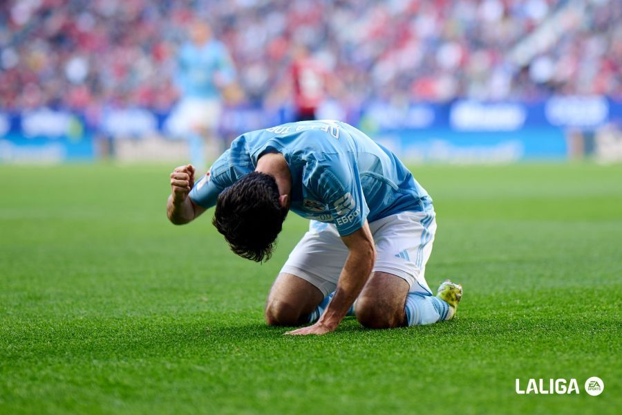  De la Torre, tras su gol a Osasuna.