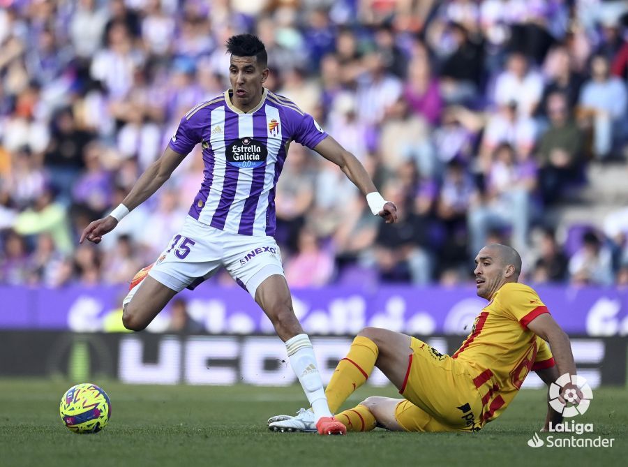 El Yamiq, durante el Real Valladolid-Girona (Foto: LaLiga).